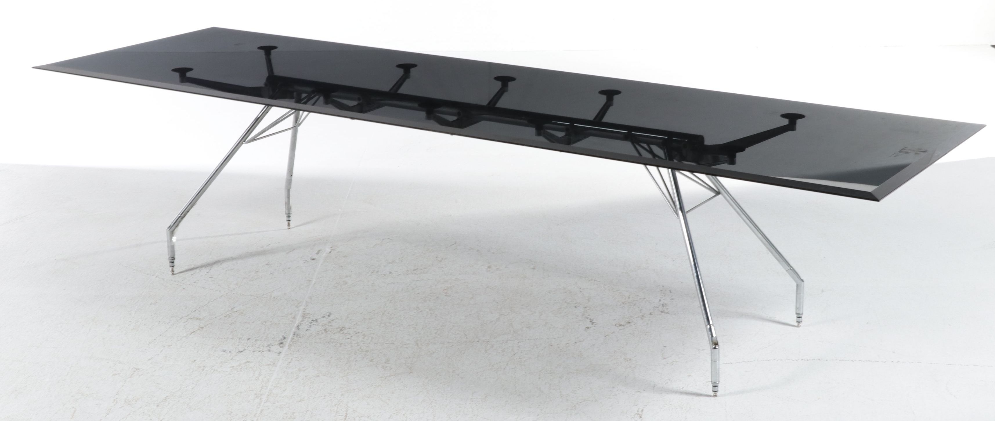 Norman Foster for Tecno "Nomos" Table