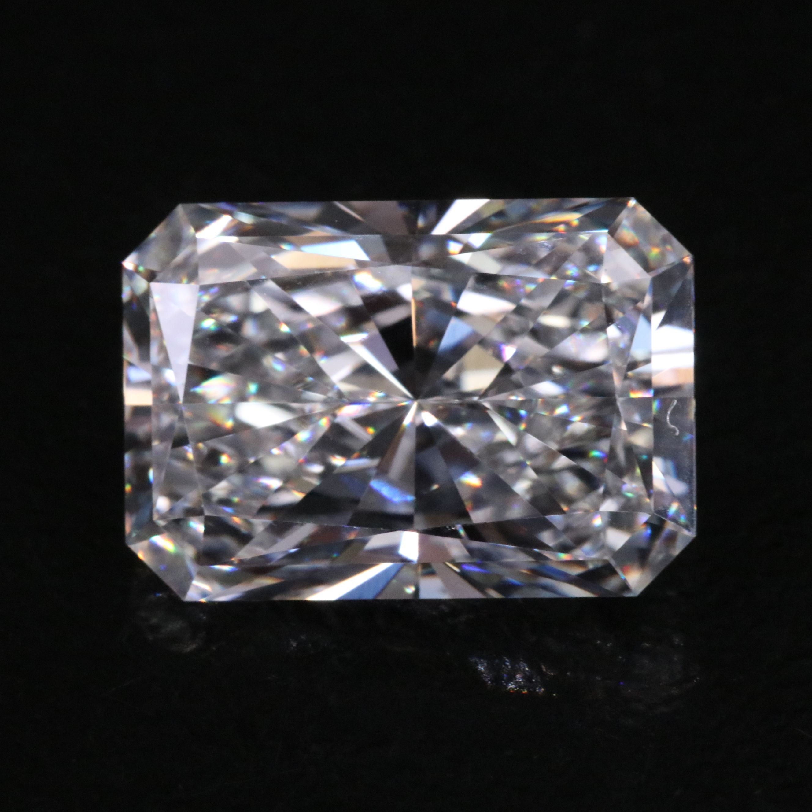 Loose 4.10 CT Lab Grown Diamond with IGI Report