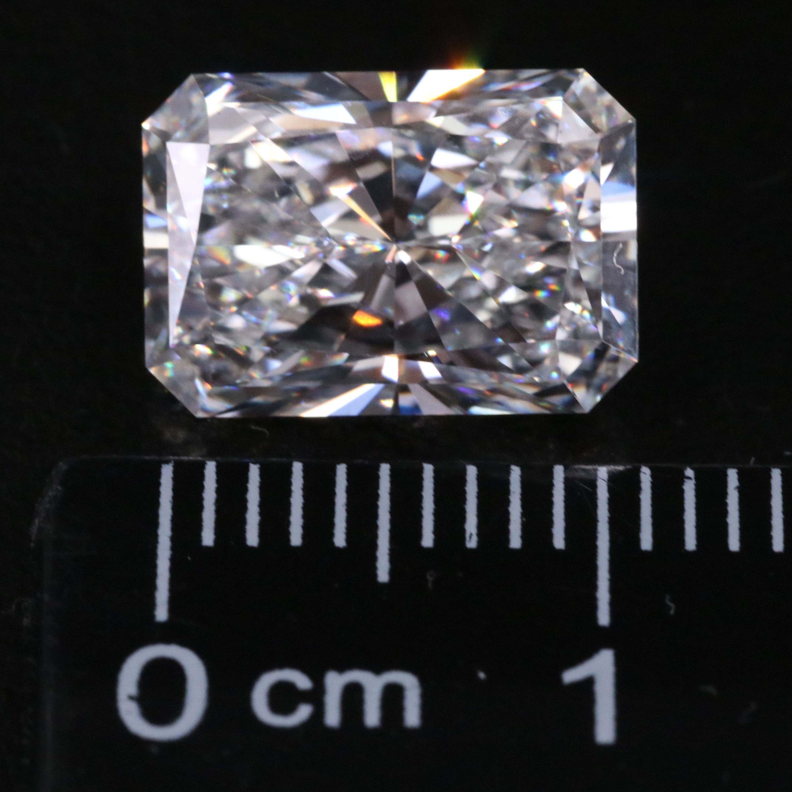 Loose 4.10 CT Lab Grown Diamond with IGI Report