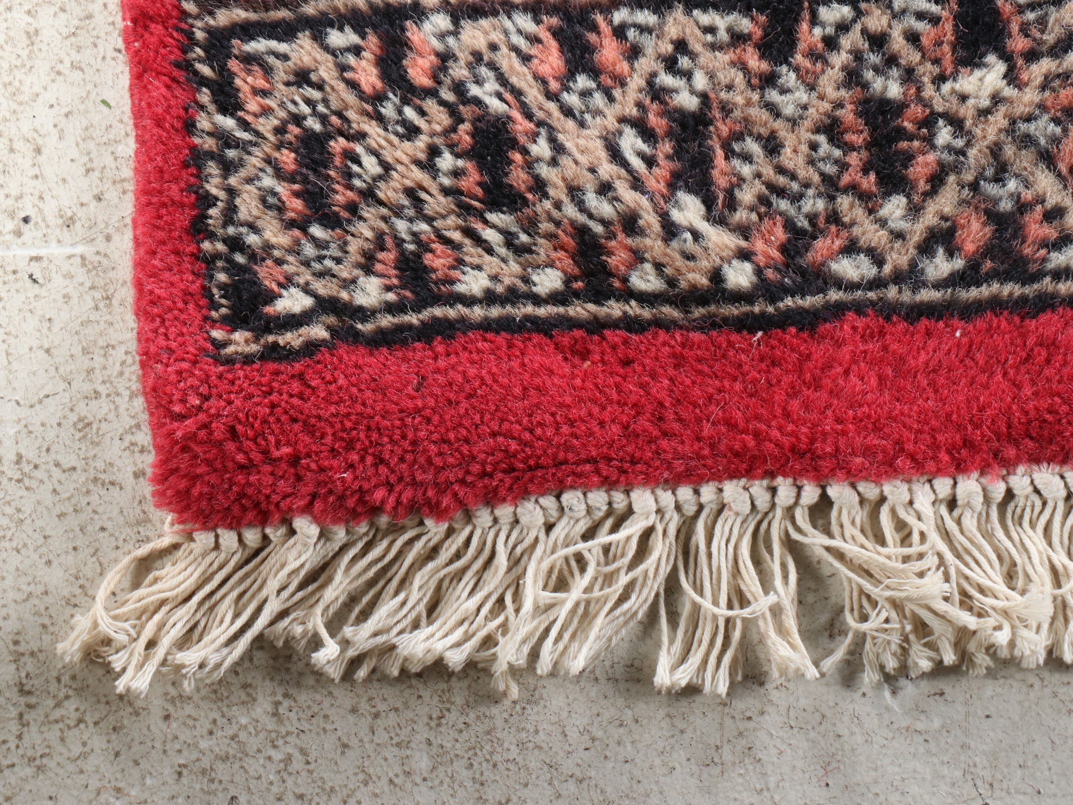 2'6 x 10'2 Hand-Knotted Pakistani Bokhara Carpet Runner