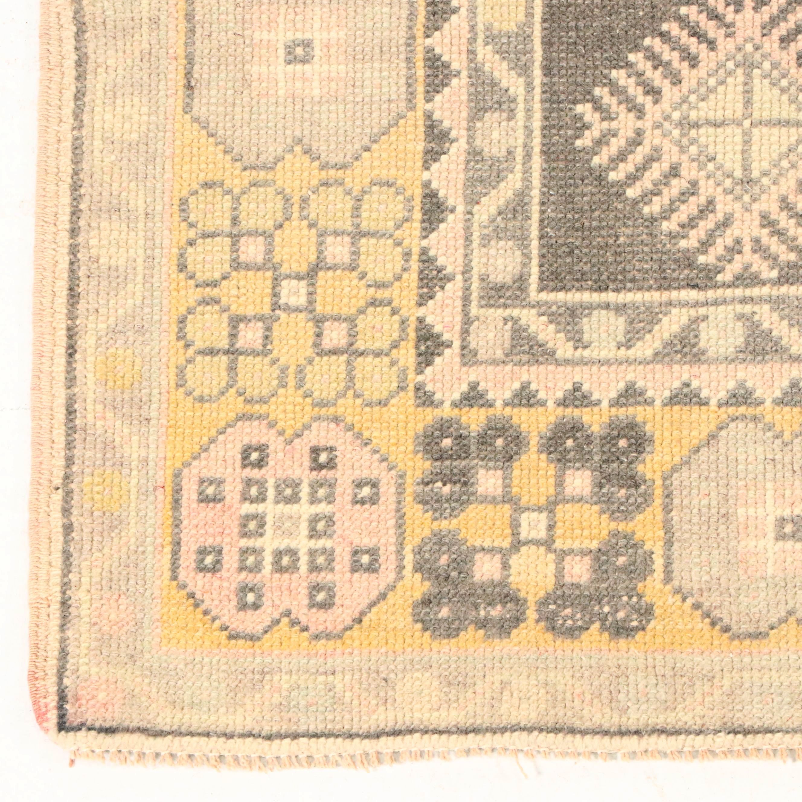 3'11 x 6'9 Hand-Knotted Turkish Anatolian Area Rug