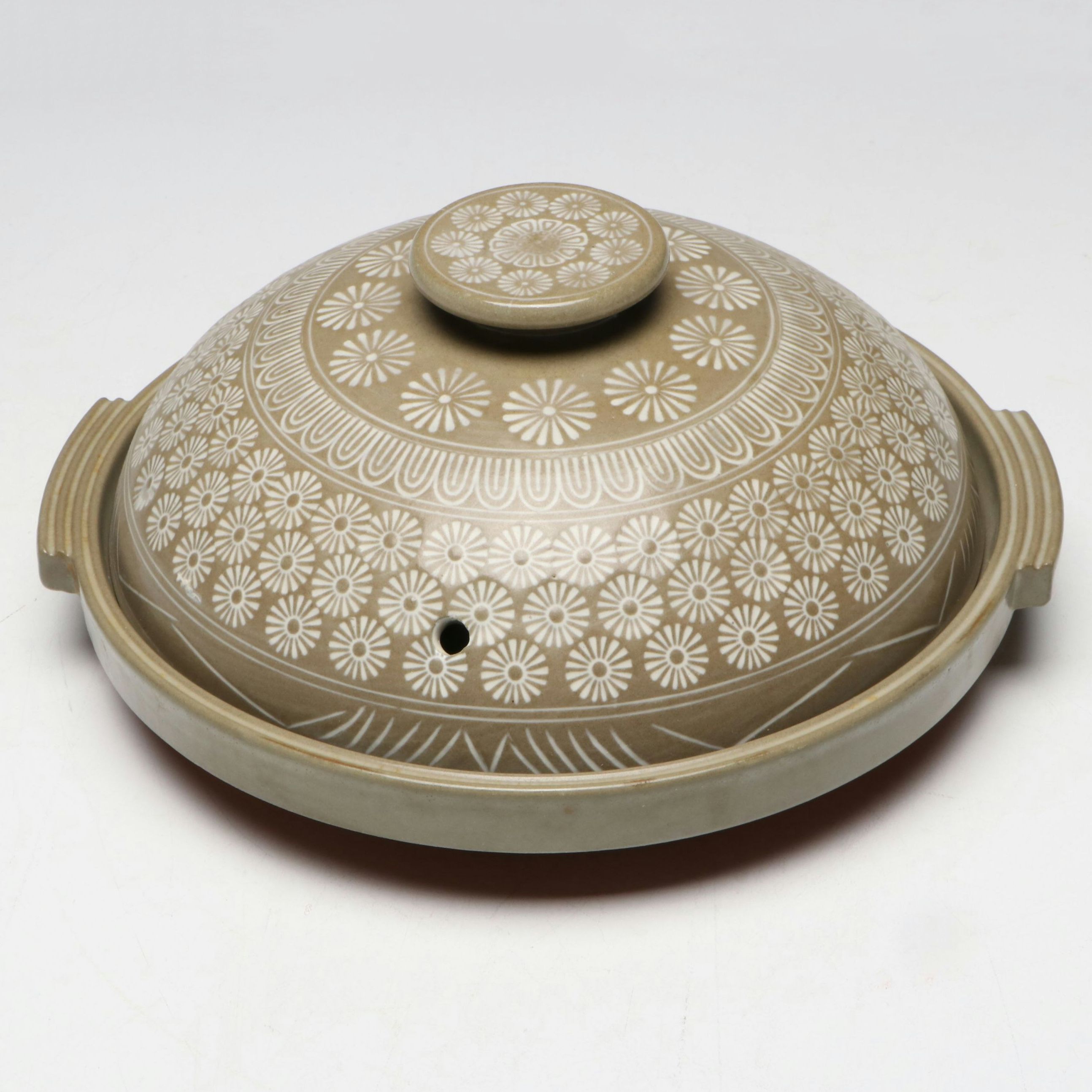 Ginpo Japanese Earthenware Donabe