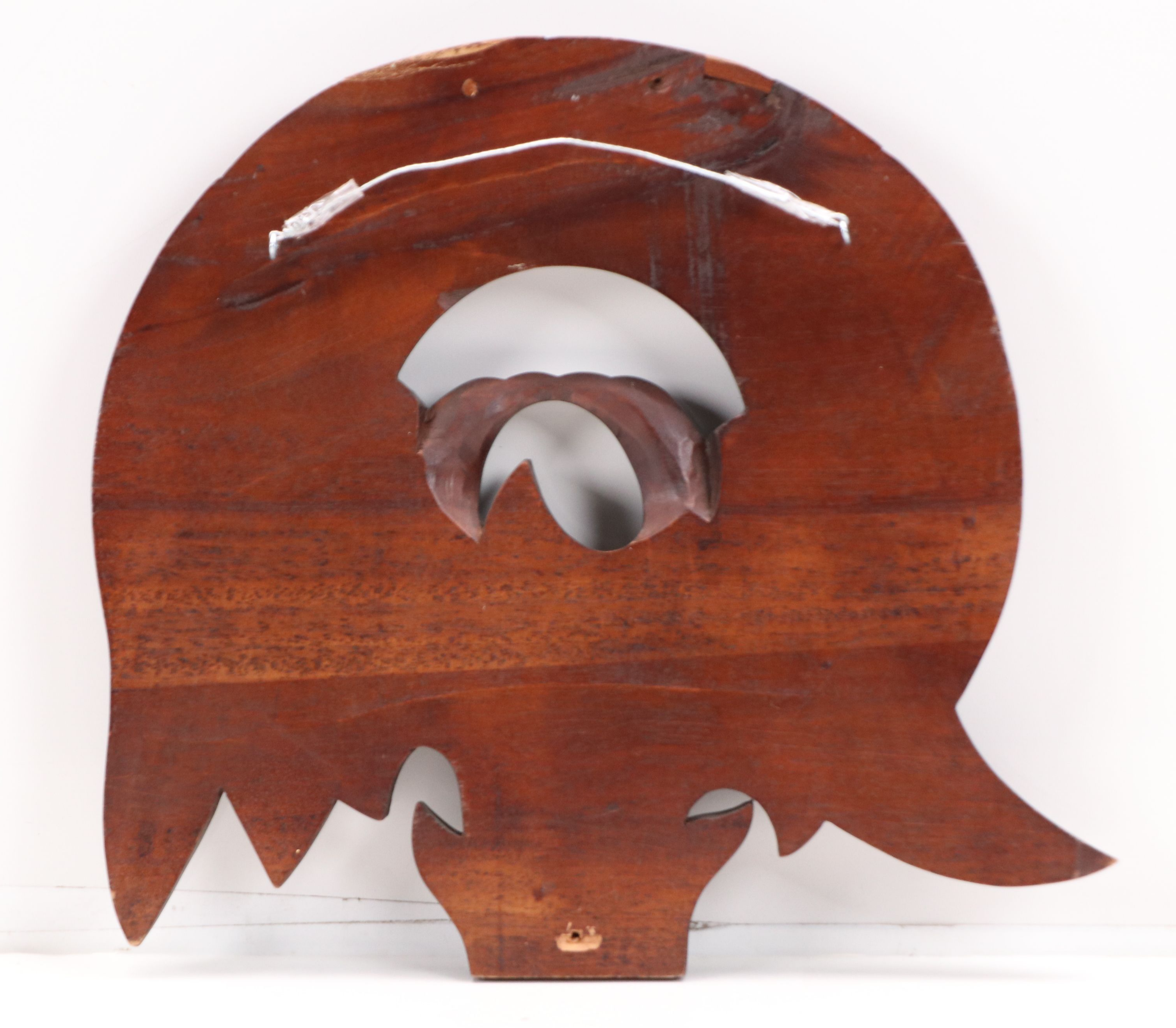 Double Eagles with Laurel Wreath Wall Carving, Mid to Late 20th Century