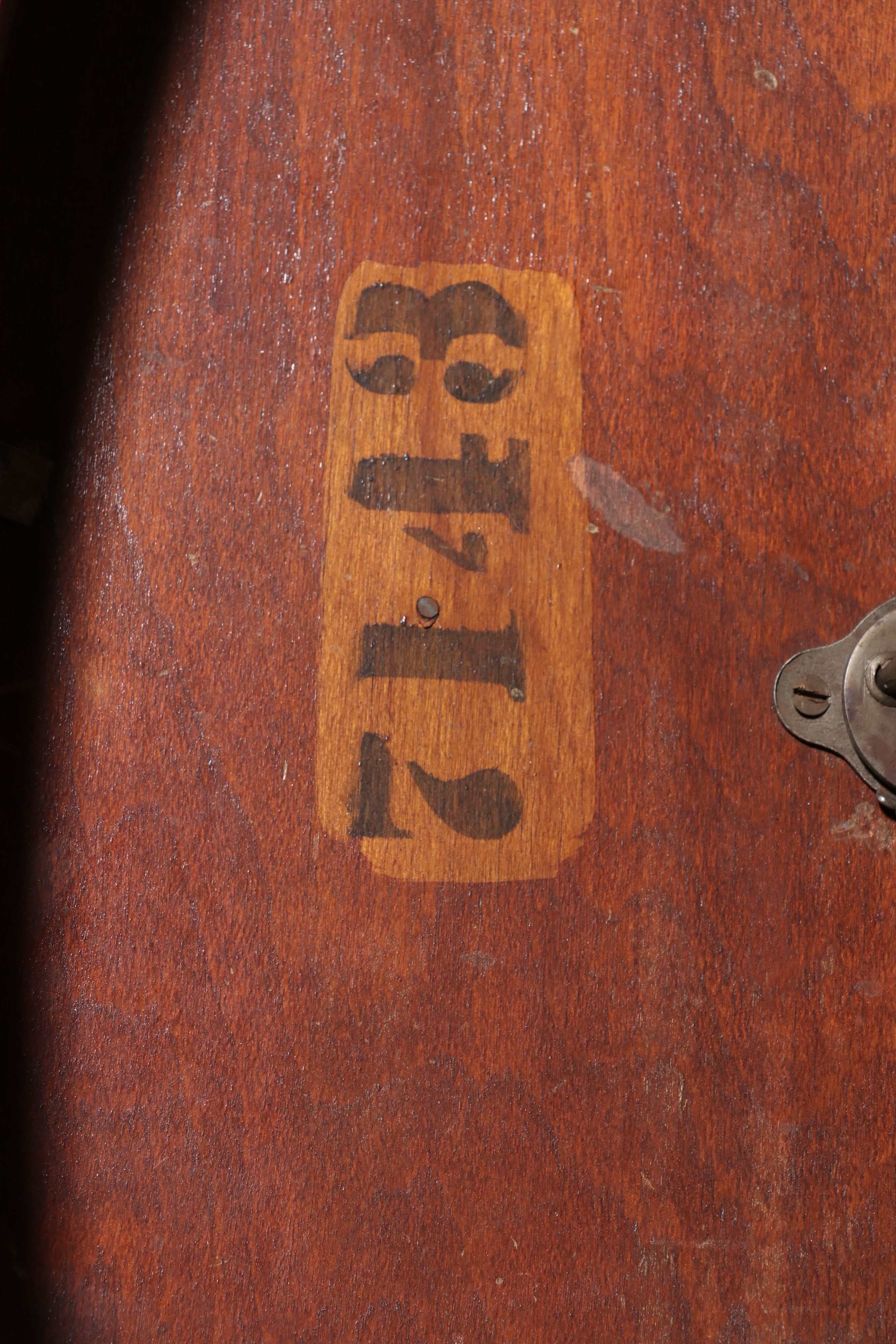 Seven-Piece Federal Style Inlaid Mahogany Dining Suite, Mid to Late 20th Century