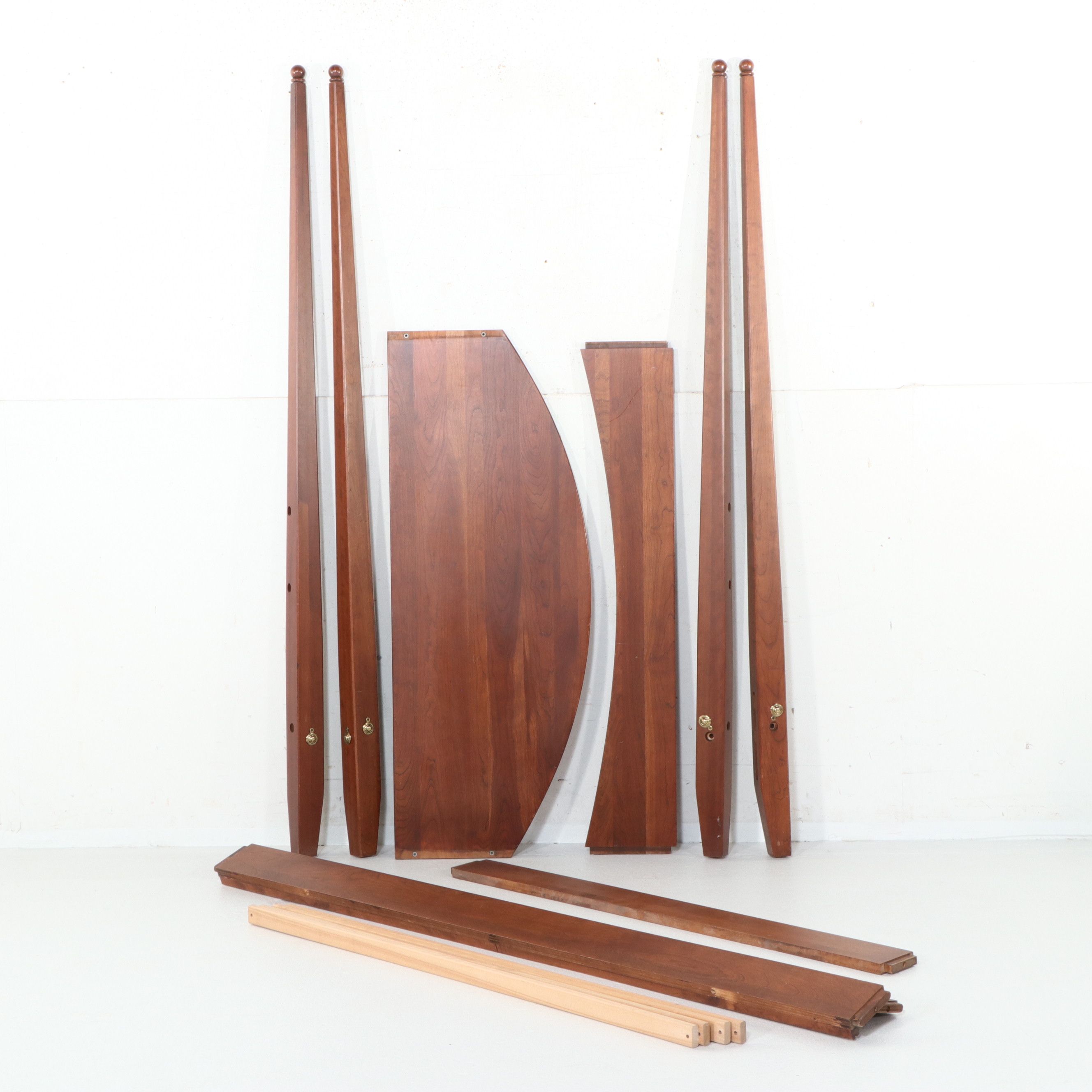 Ethan Allen American Impressions Collection Cherry Four-Poster Bed