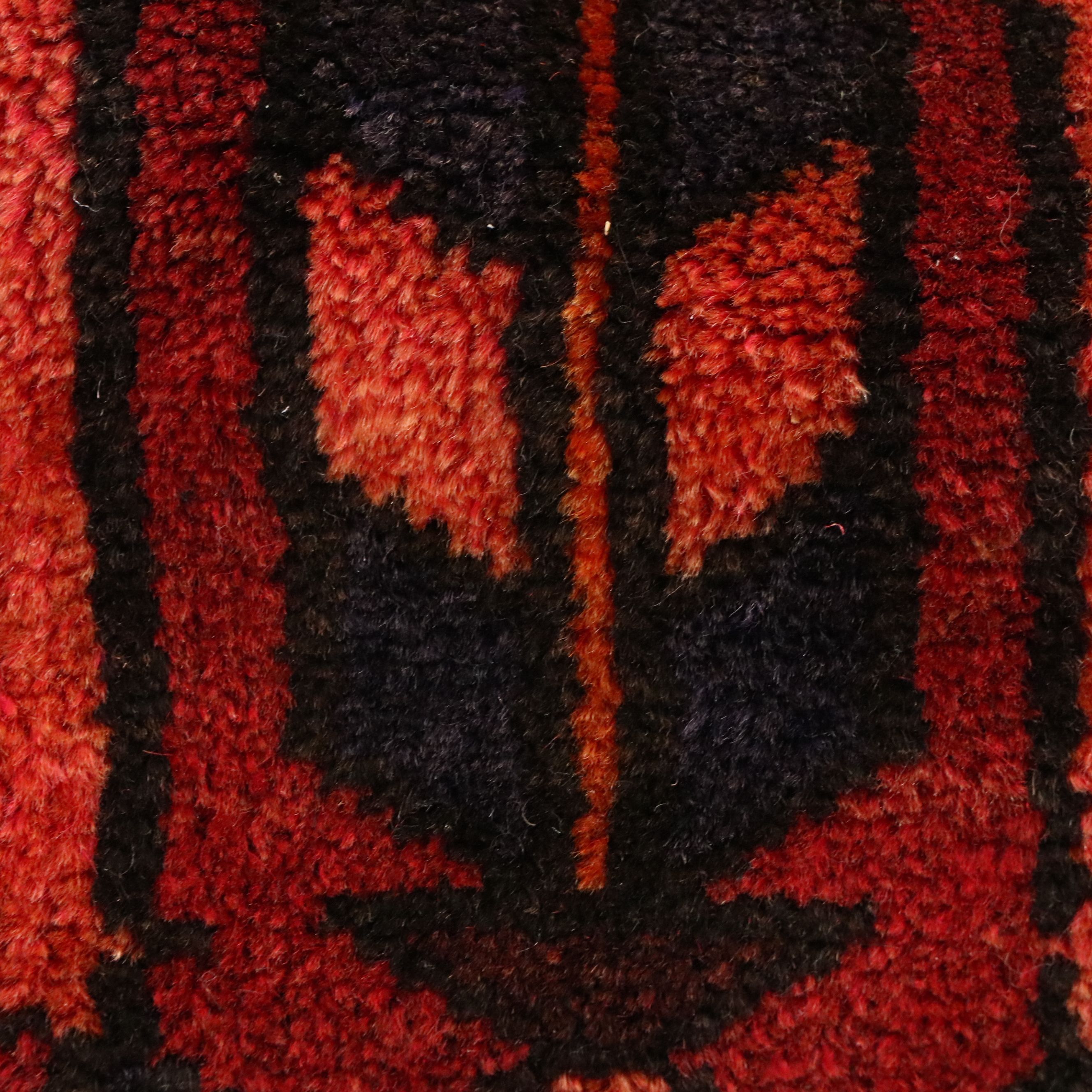 4'4 x 7'10 Hand-Knotted Persian Hamadan Area Rug