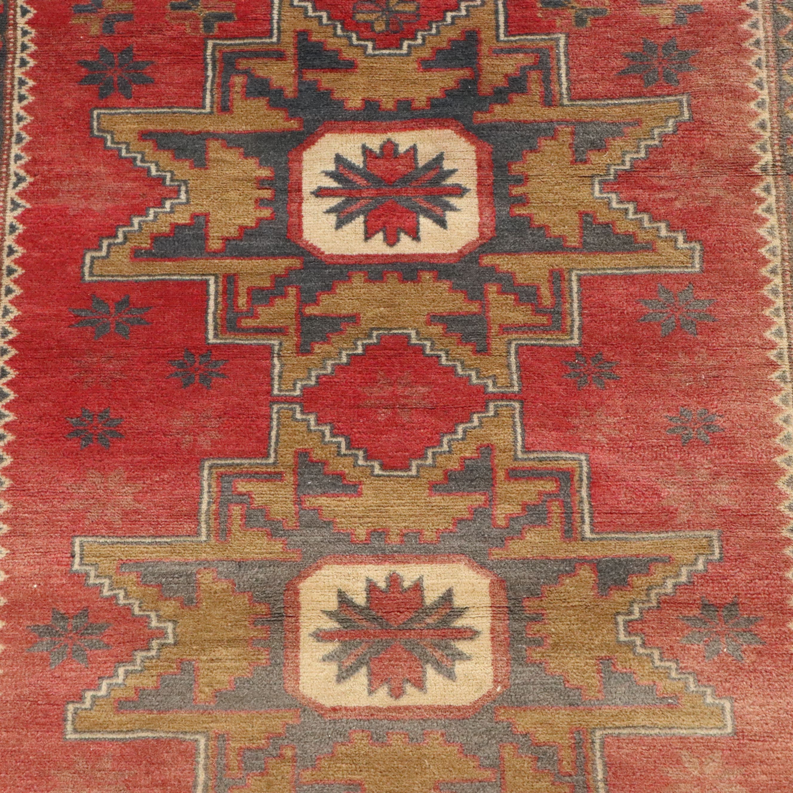 3'7 x 6'5 Hand-Knotted Caucasian Daghestan Area Rug