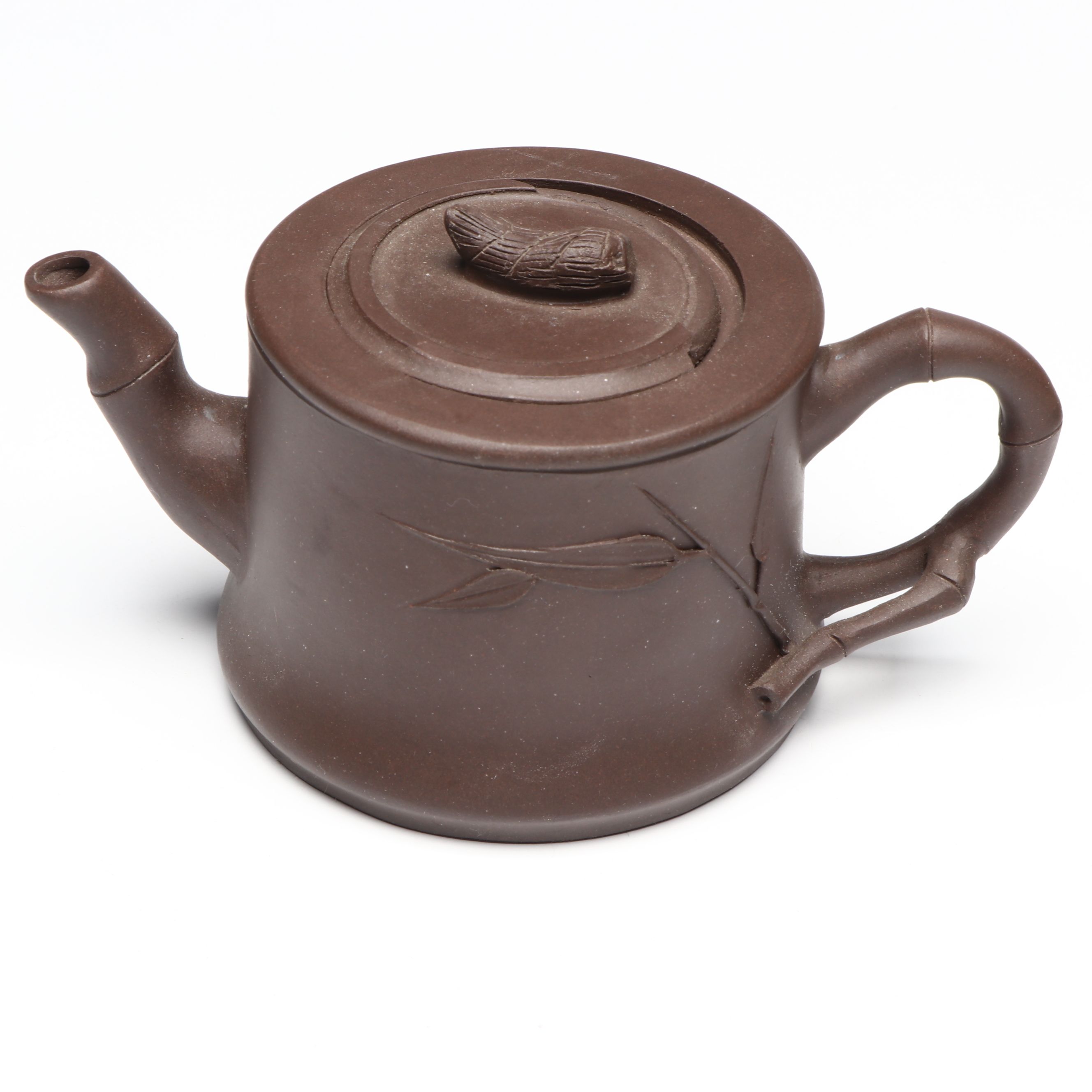 Japanese Oribe Ware Teapot and Other Footed Tray, Tea Pots and Cups