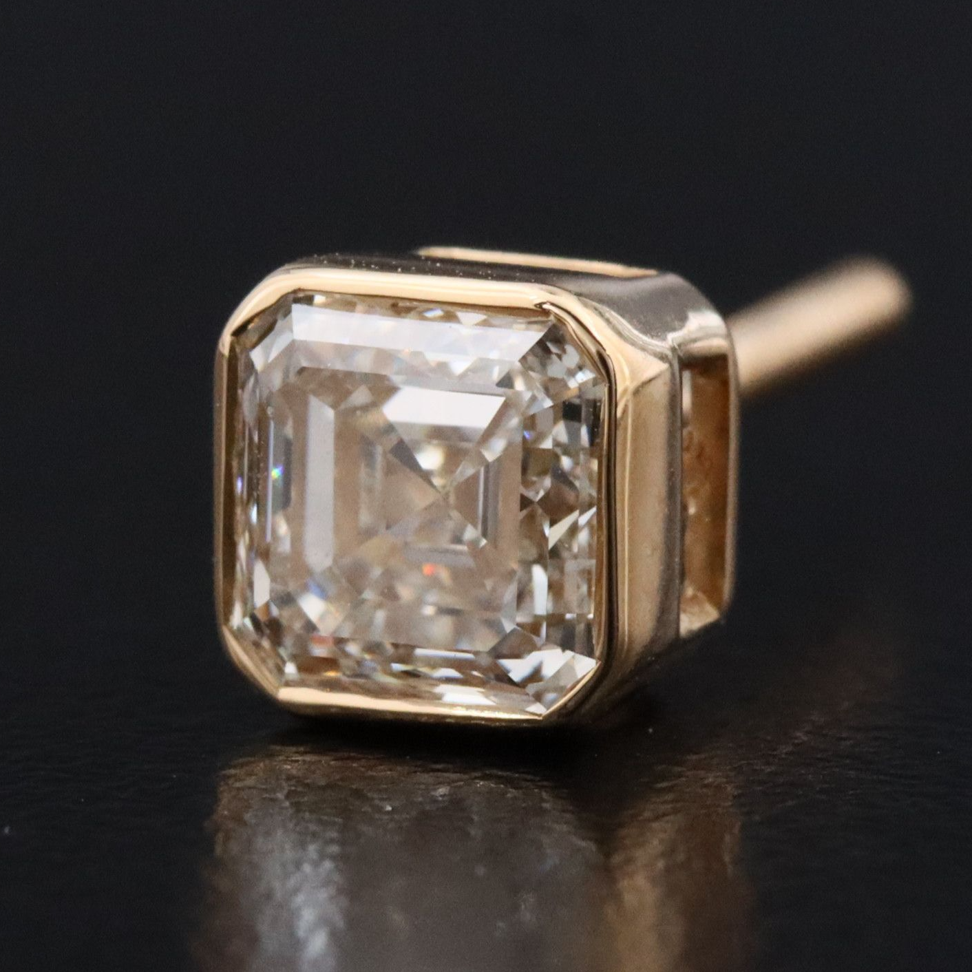 18K 1.80 CTW Diamond Solitaire Earrings with GIA Reports