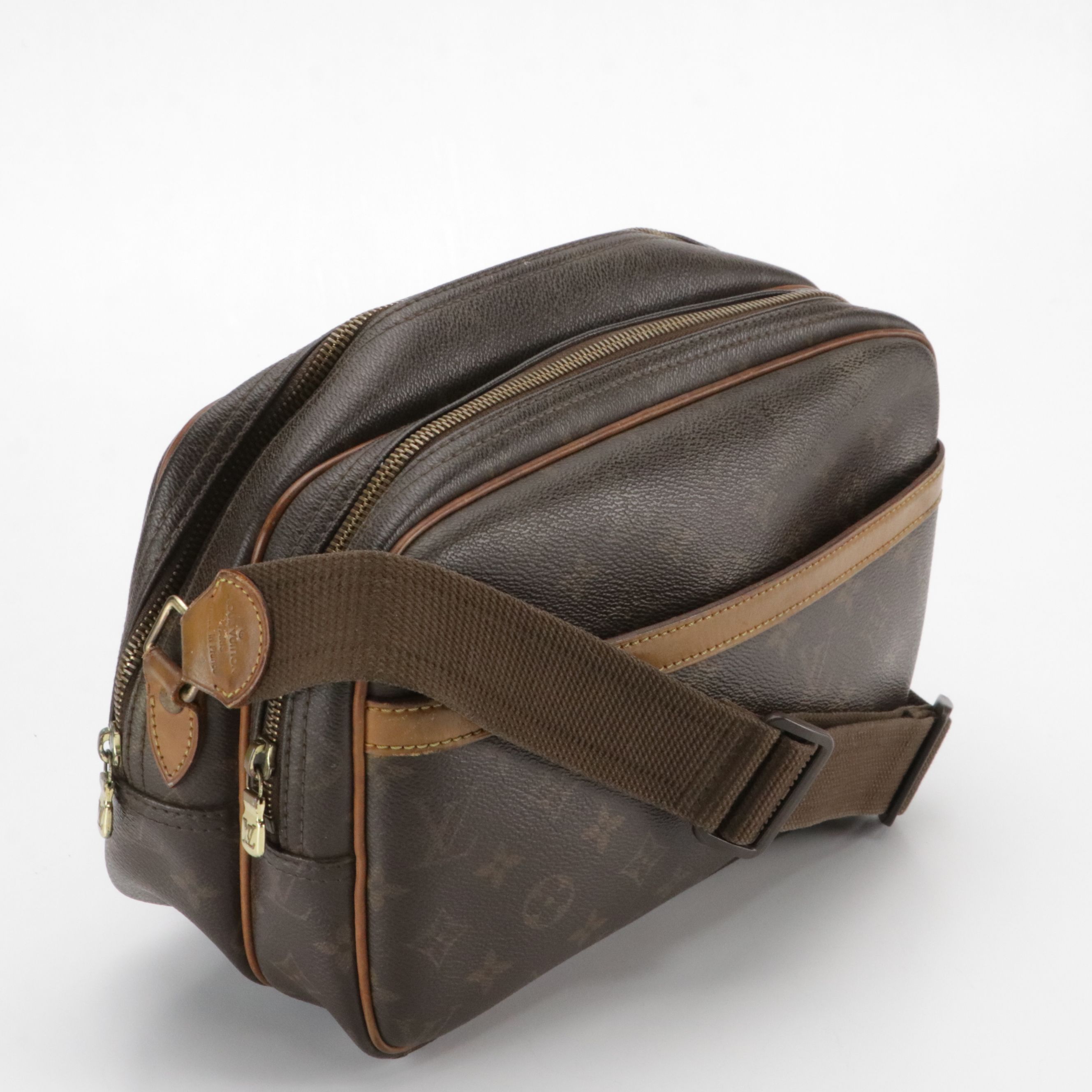Louis Vuitton Reporter PM Crossbody Bag in Monogram Canvas and Leather Trim