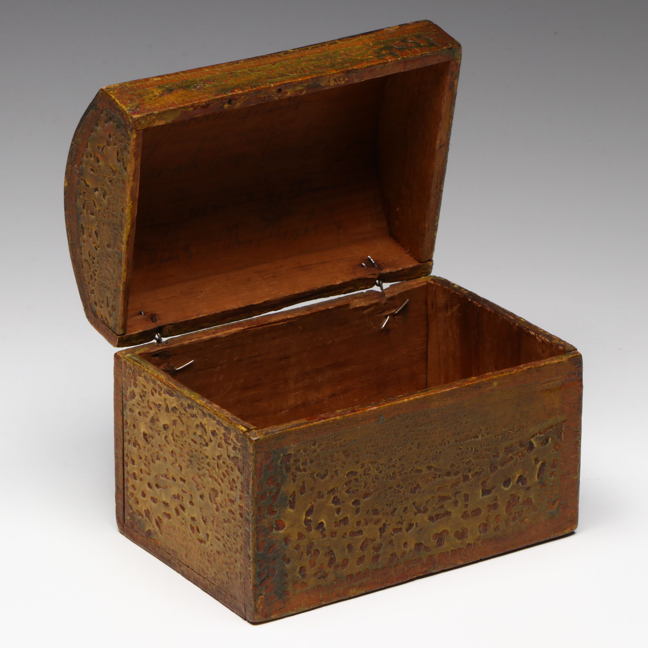 Antique Americana Folk Art Box, Early 19th Century