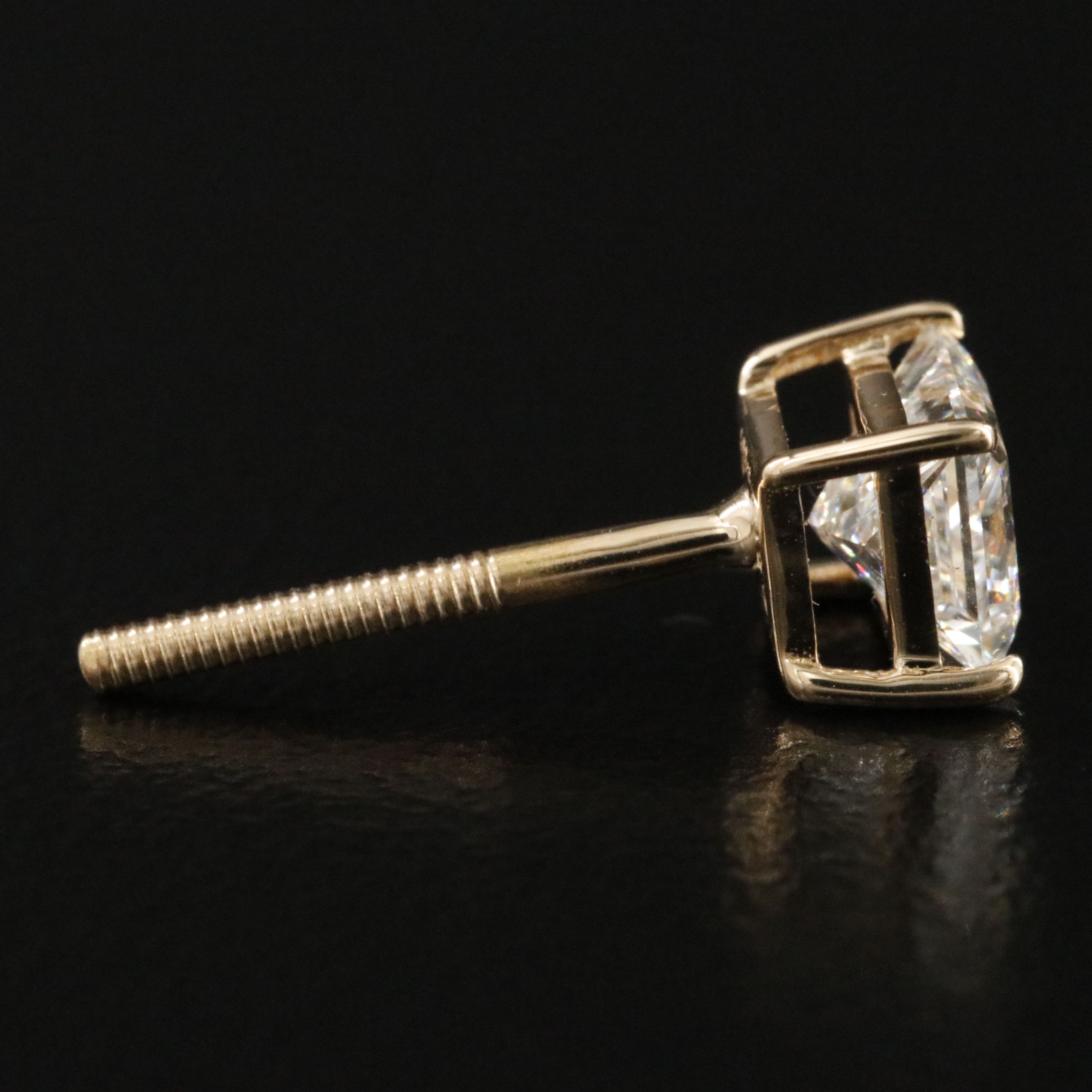 18K 1.03 CTW Diamond Solitaire Earrings with GIA Reports