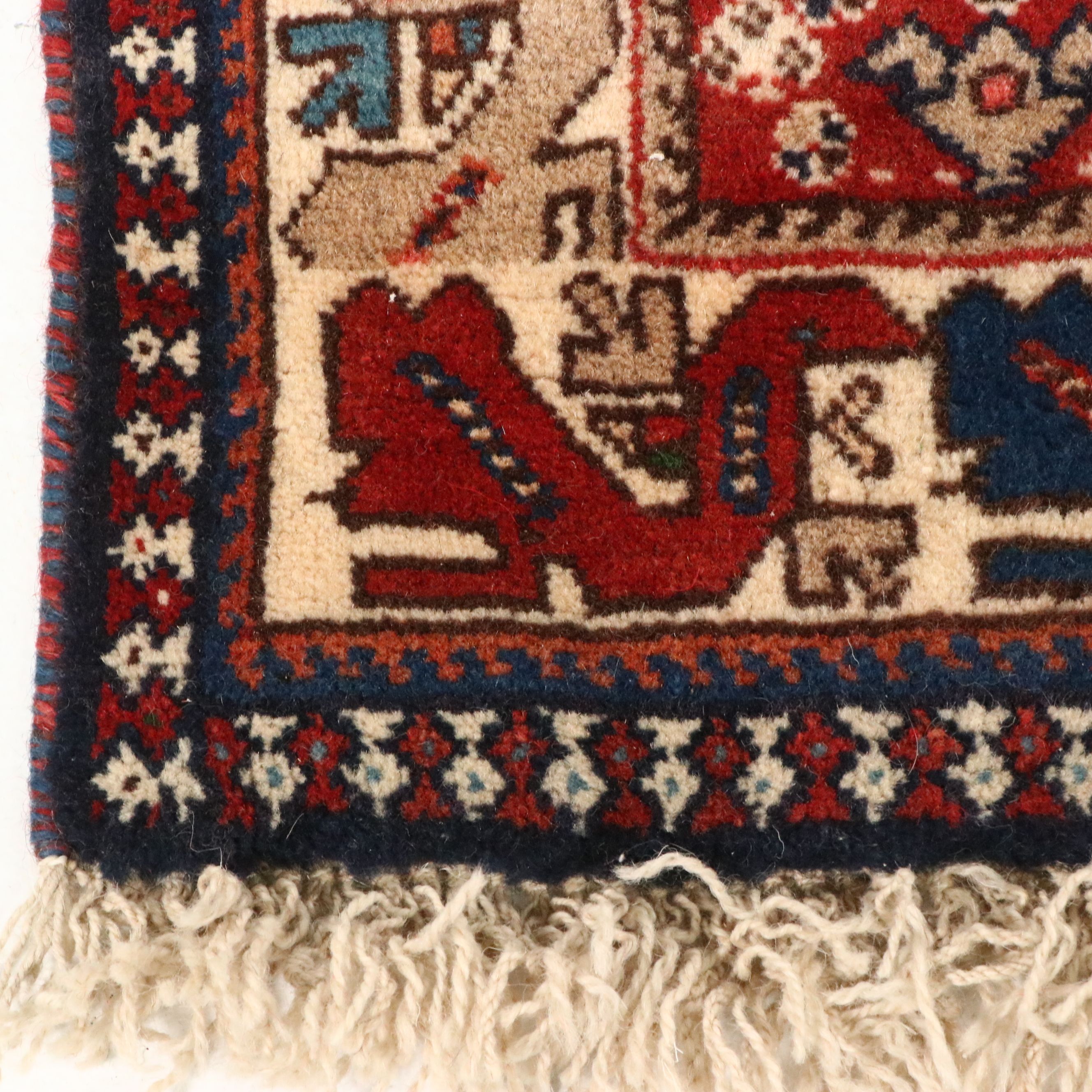 3'3 x 5'3 Hand-Knotted Persian Shiraz Area Rug