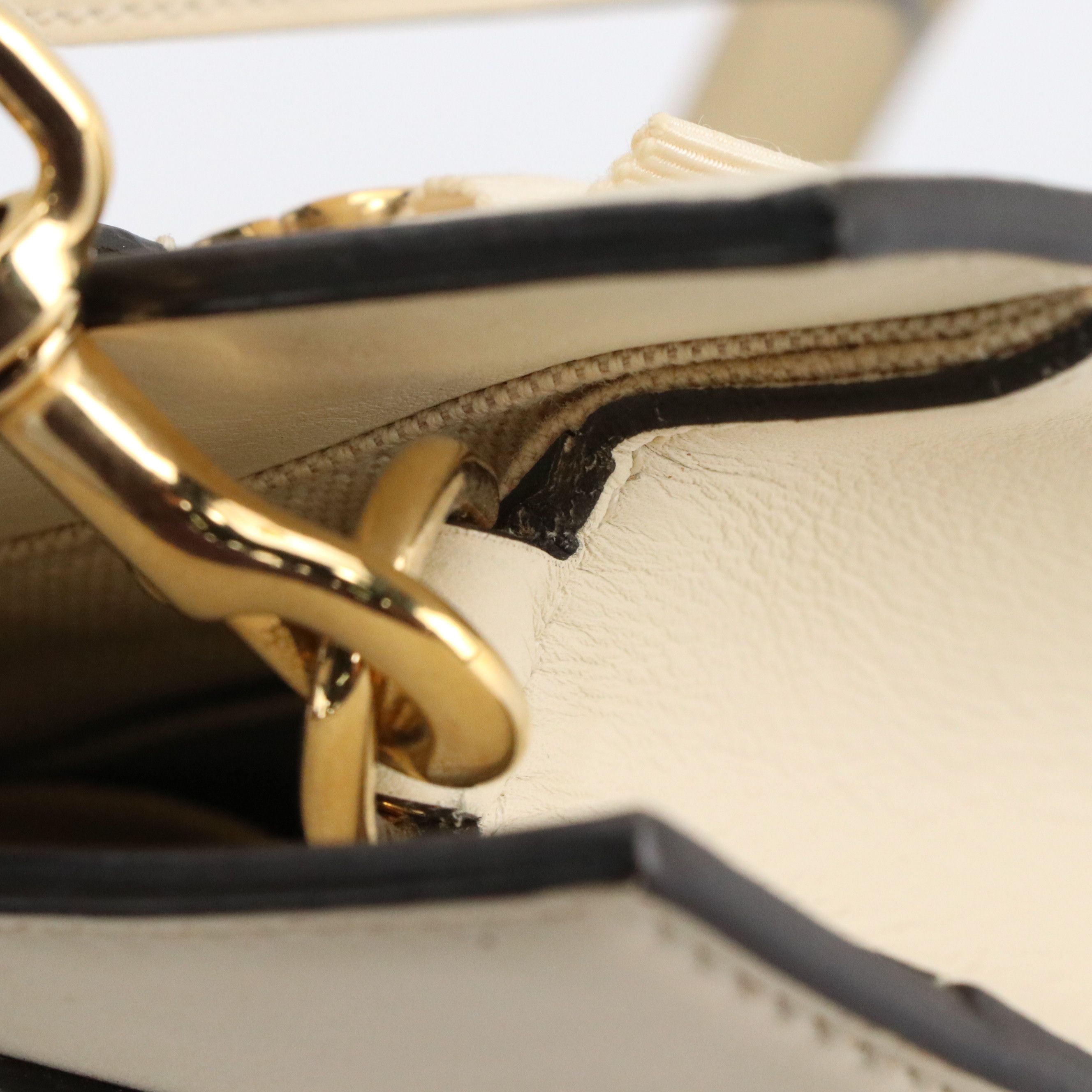 Gucci Ribbon Bow Small Two-Way Tote in White Leather