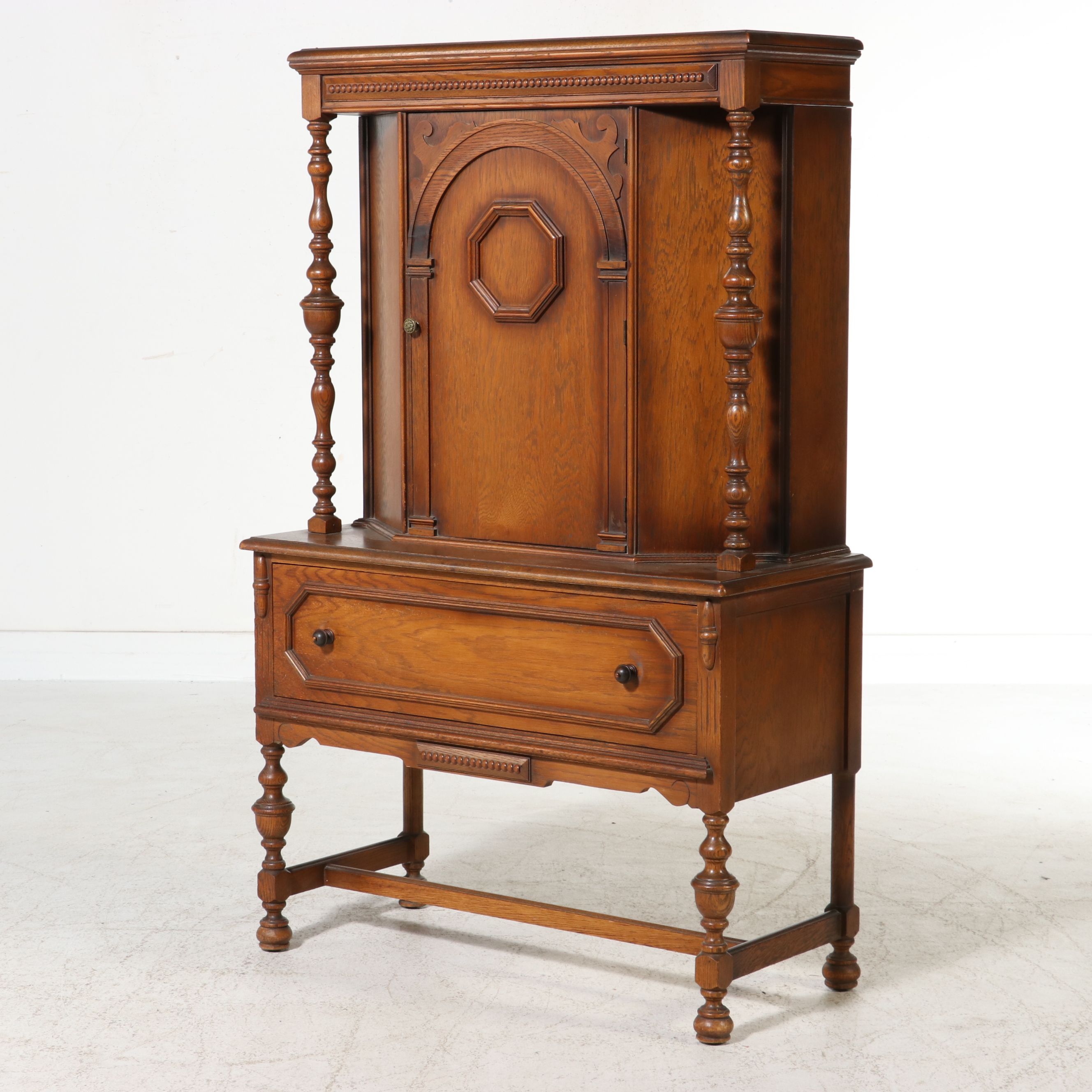 Jacobean Revival Style Oak China Cabinet, Early 20th Century