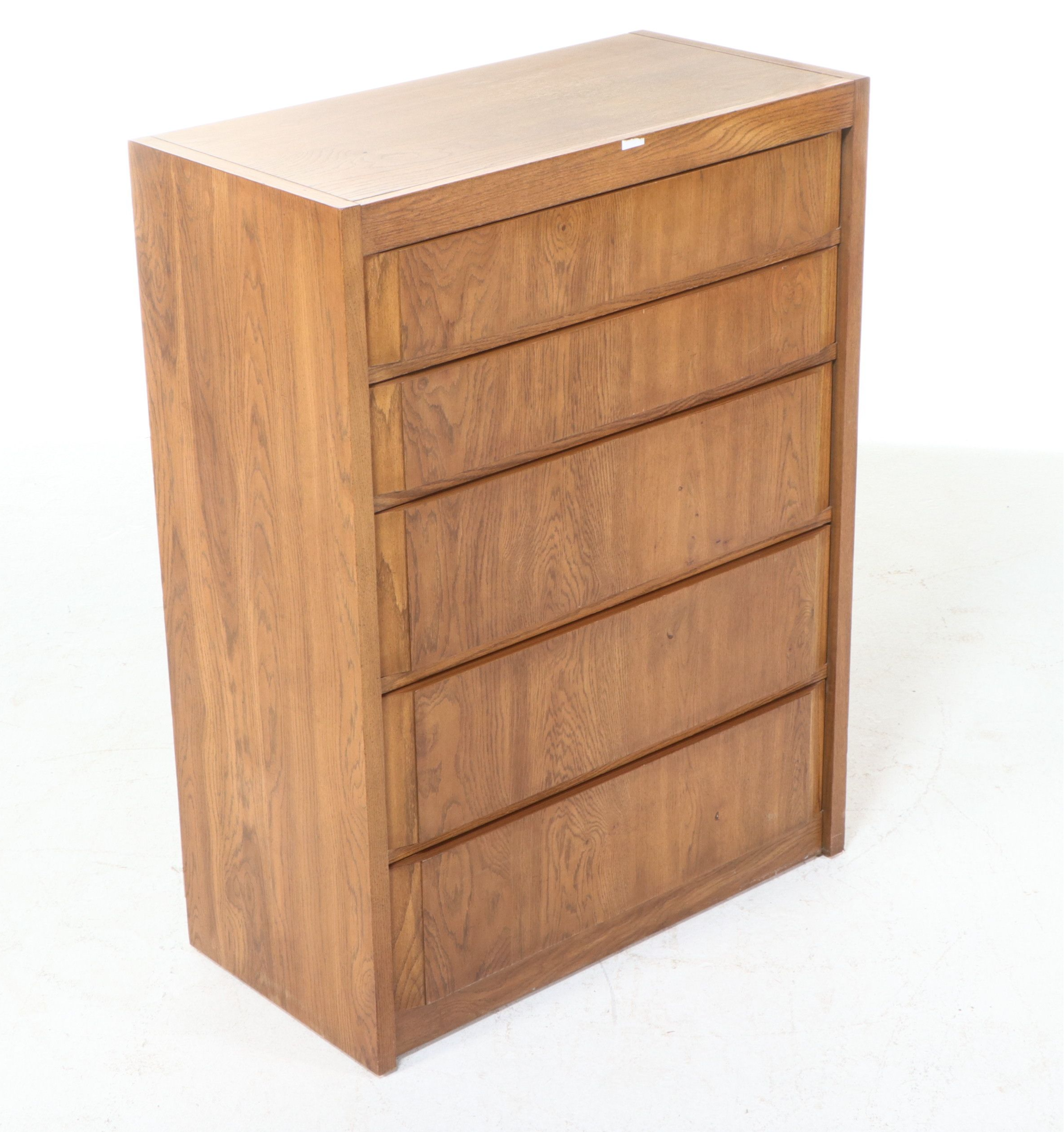 Huntley by Thomasville MCM Style Chest of Drawers, 1977