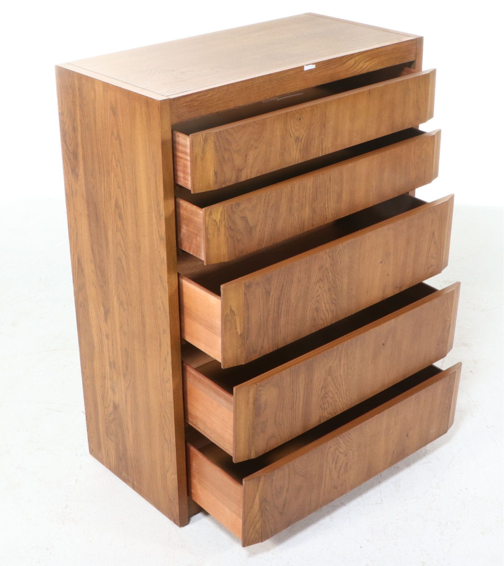 Huntley by Thomasville MCM Style Chest of Drawers, 1977