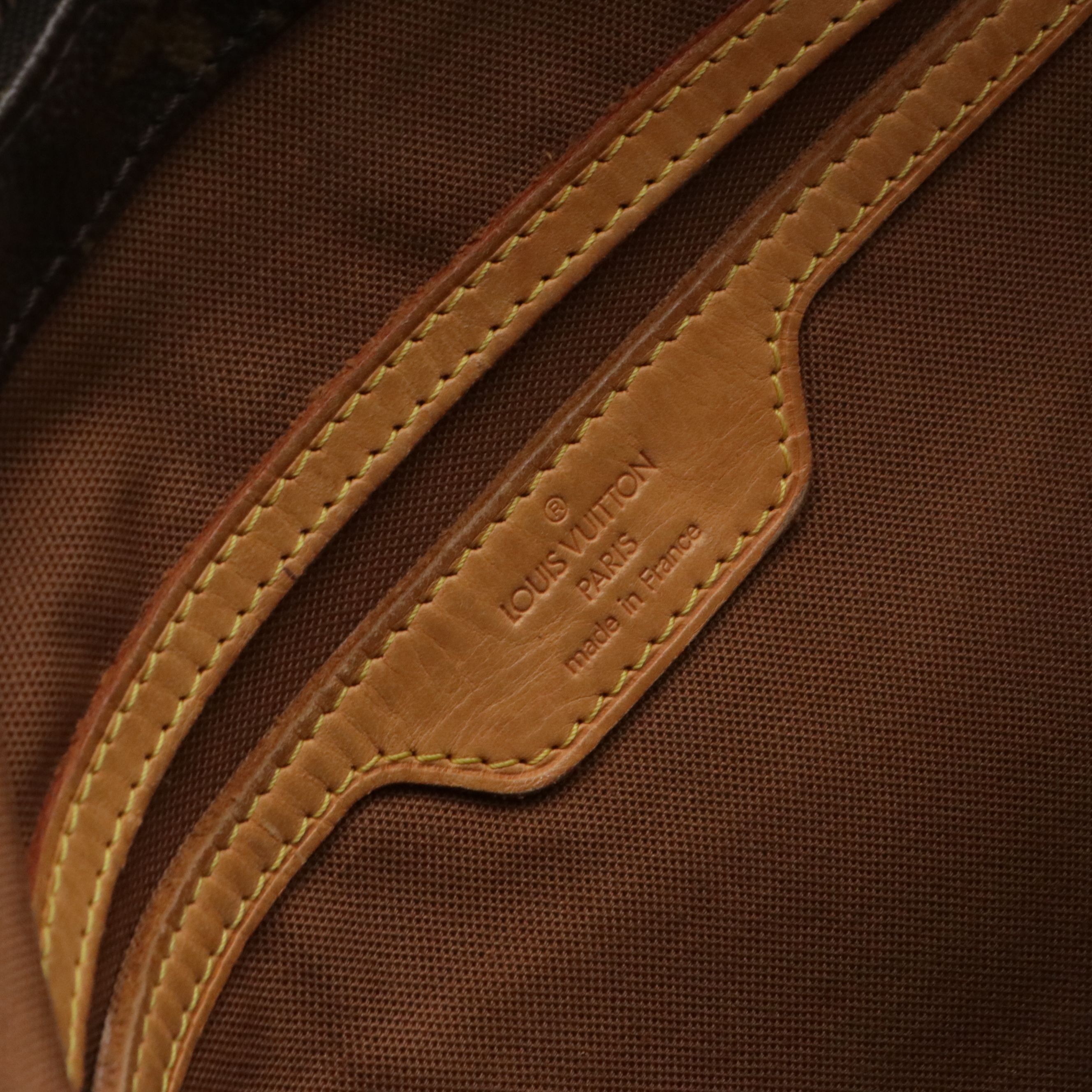 Louis Vuitton Cabas Mezzo Tote Bag in Monogram Canvas and Vachetta Leather