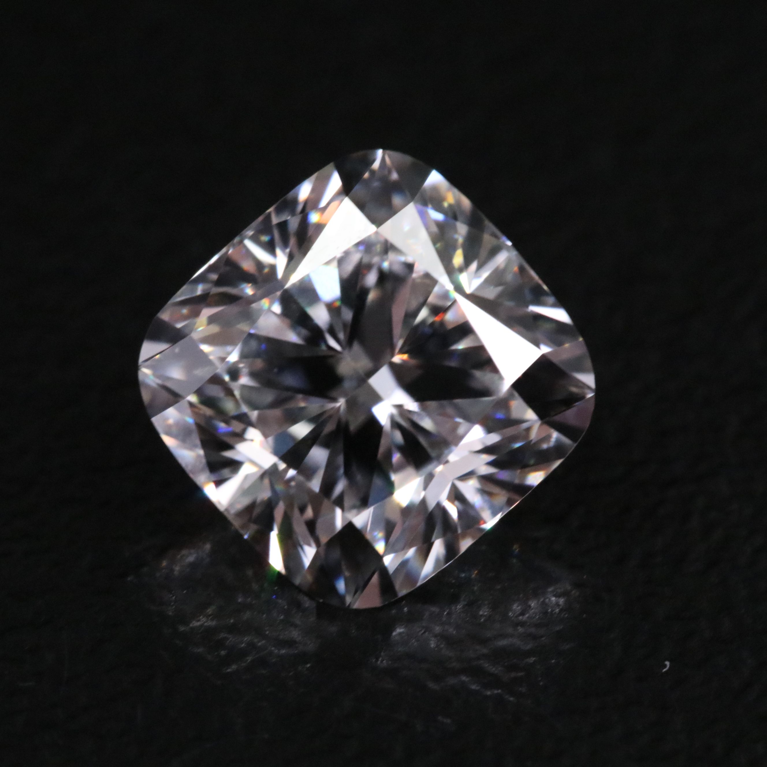 Loose 1.96 CT Lab Grown Diamond with IGI Report