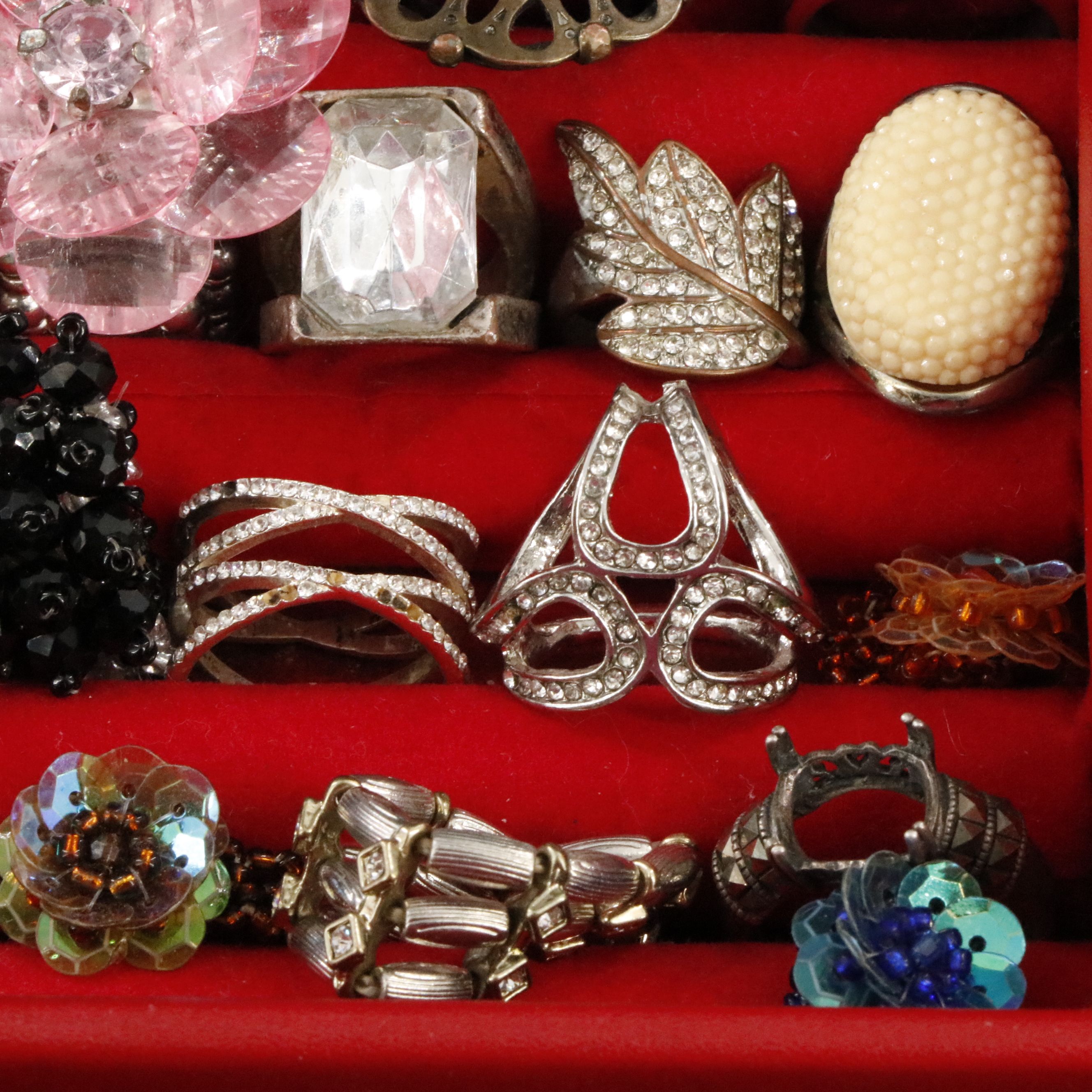 Uncommon Discoveries: Ring Collection
