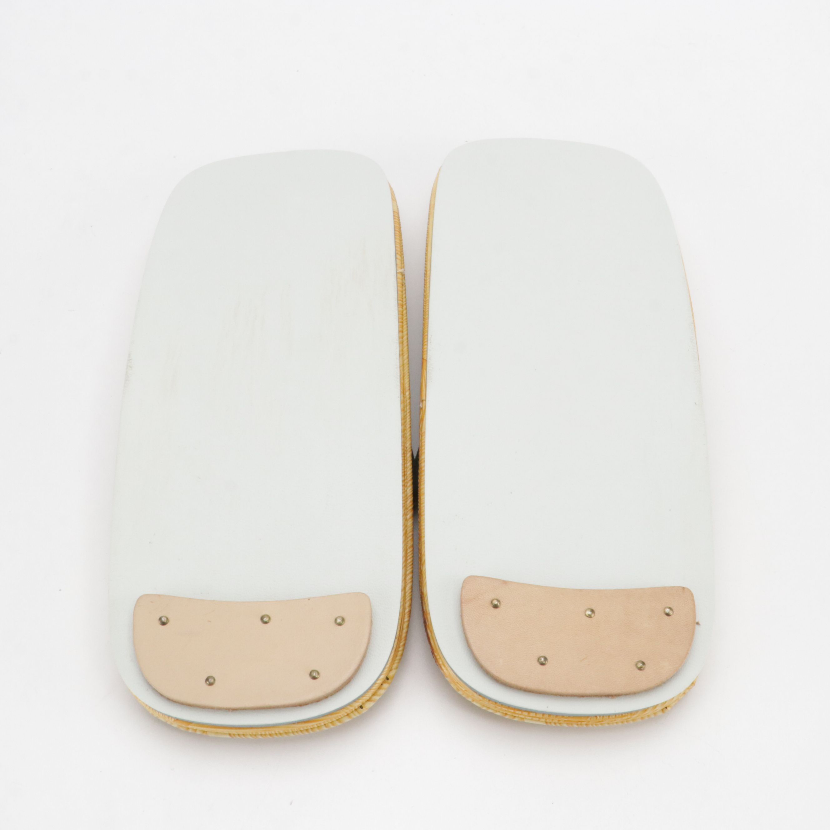Japanese Zori Style Sandals in Lacquered Wood