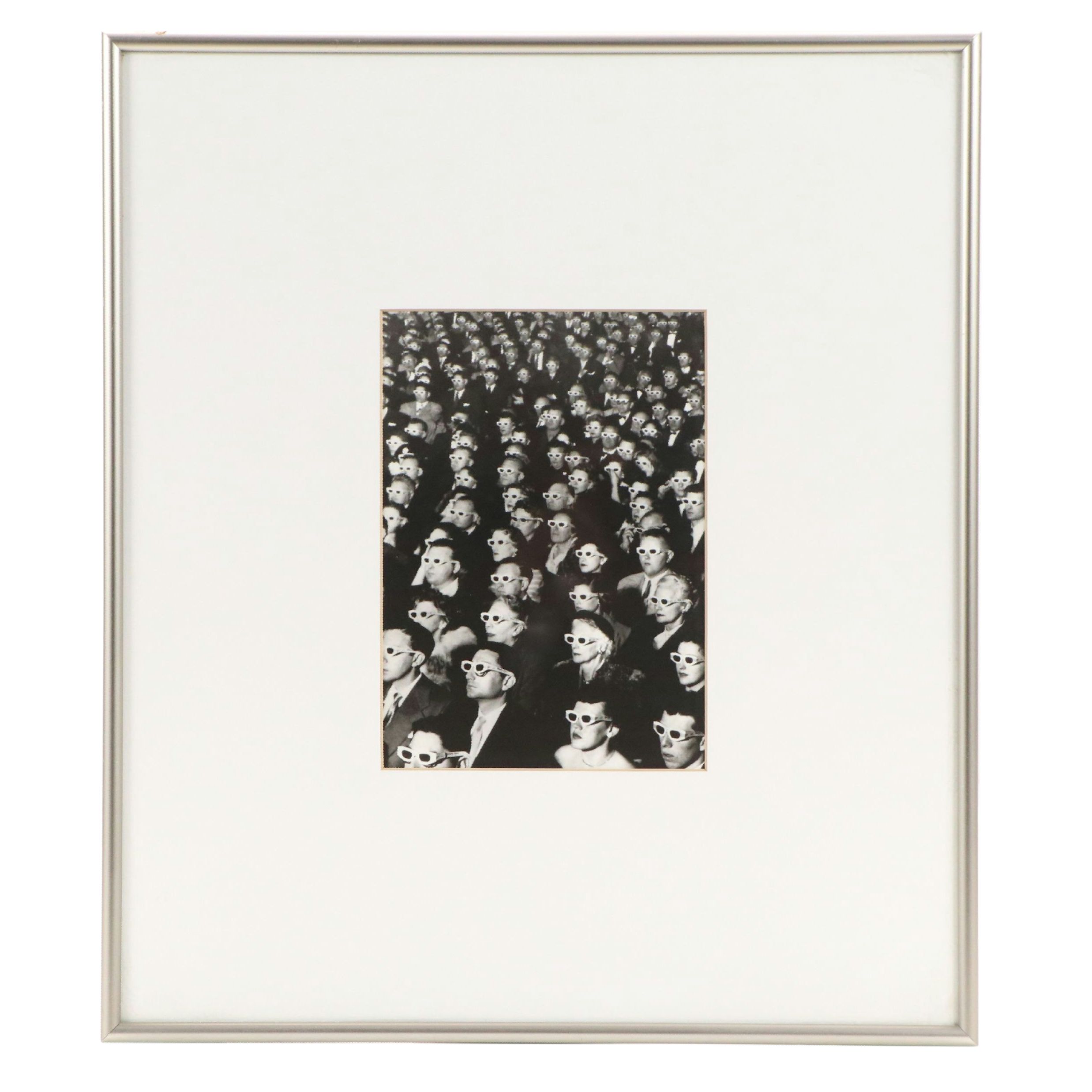 Halftone Reproductions of Historical LIFE Magazine Photos