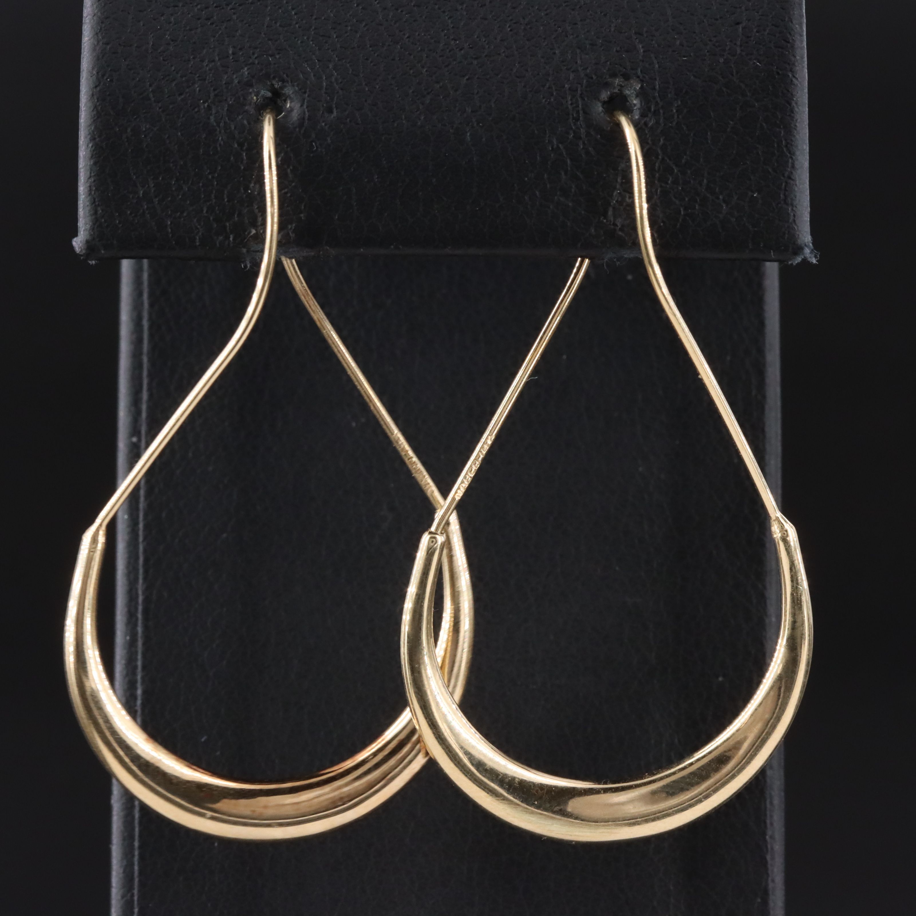 14K Elongated Hoop Earrings