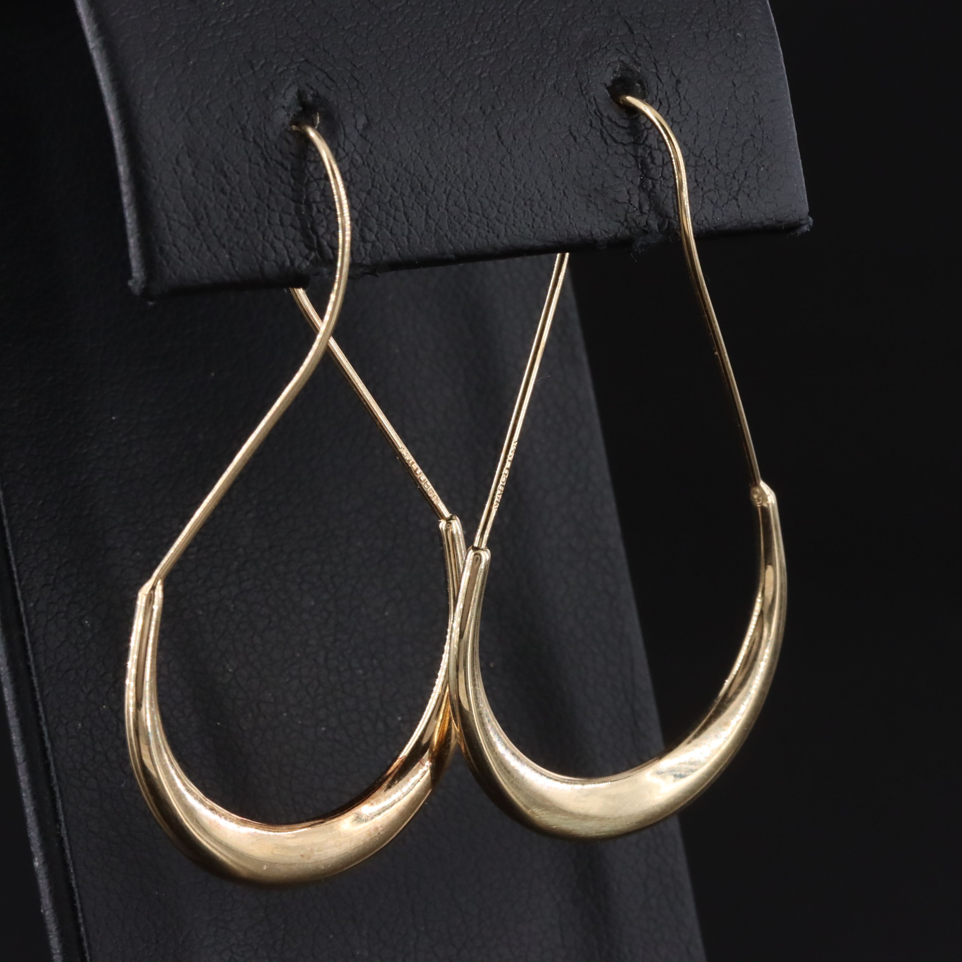 14K Elongated Hoop Earrings