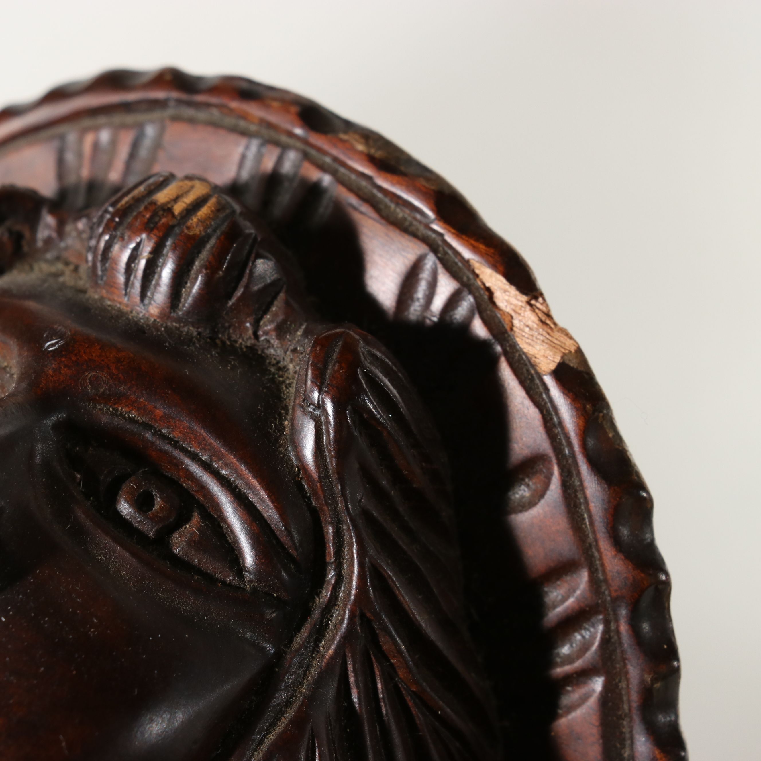 Victorian Carved Mahogany Tête-à-Tête