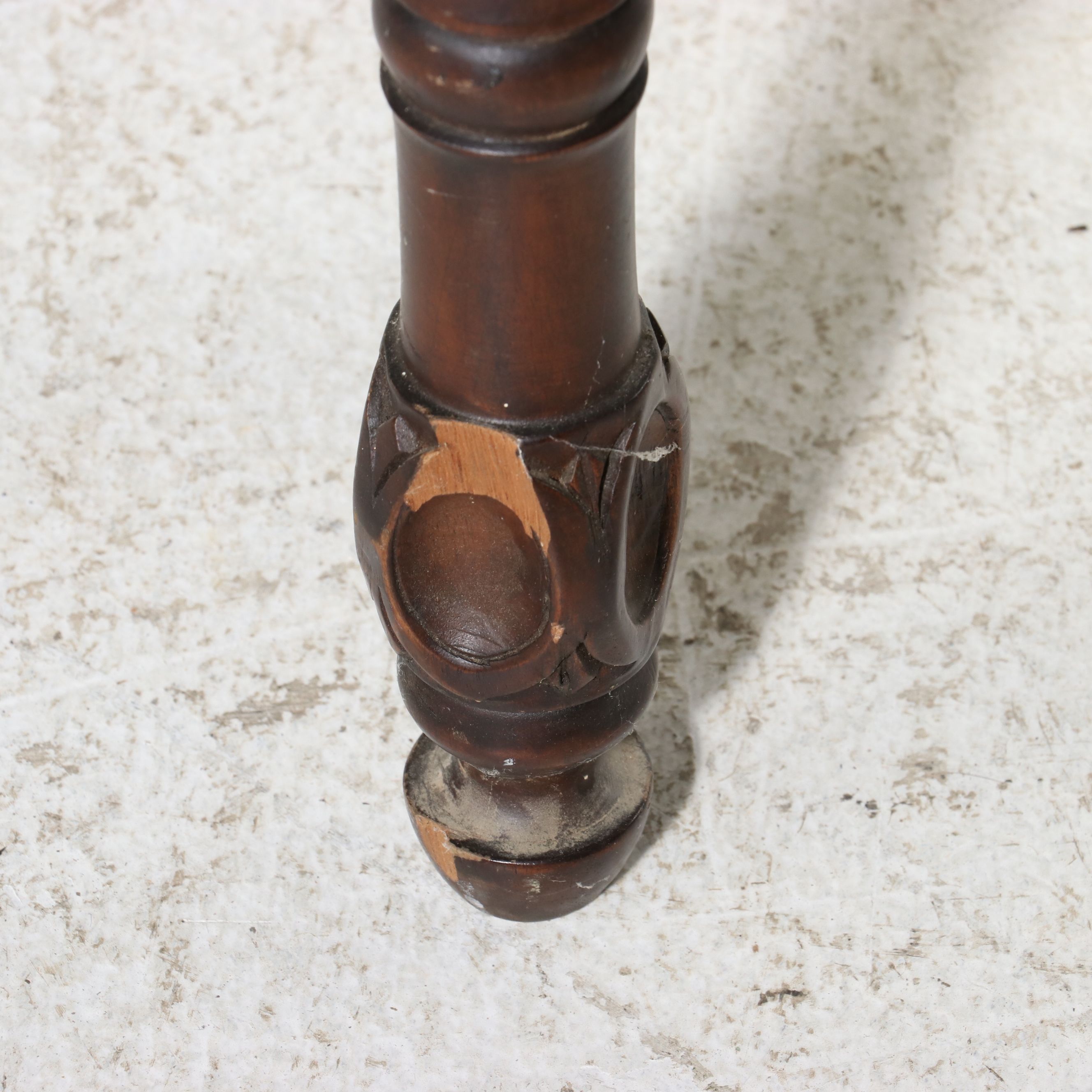 Victorian Carved Mahogany Tête-à-Tête