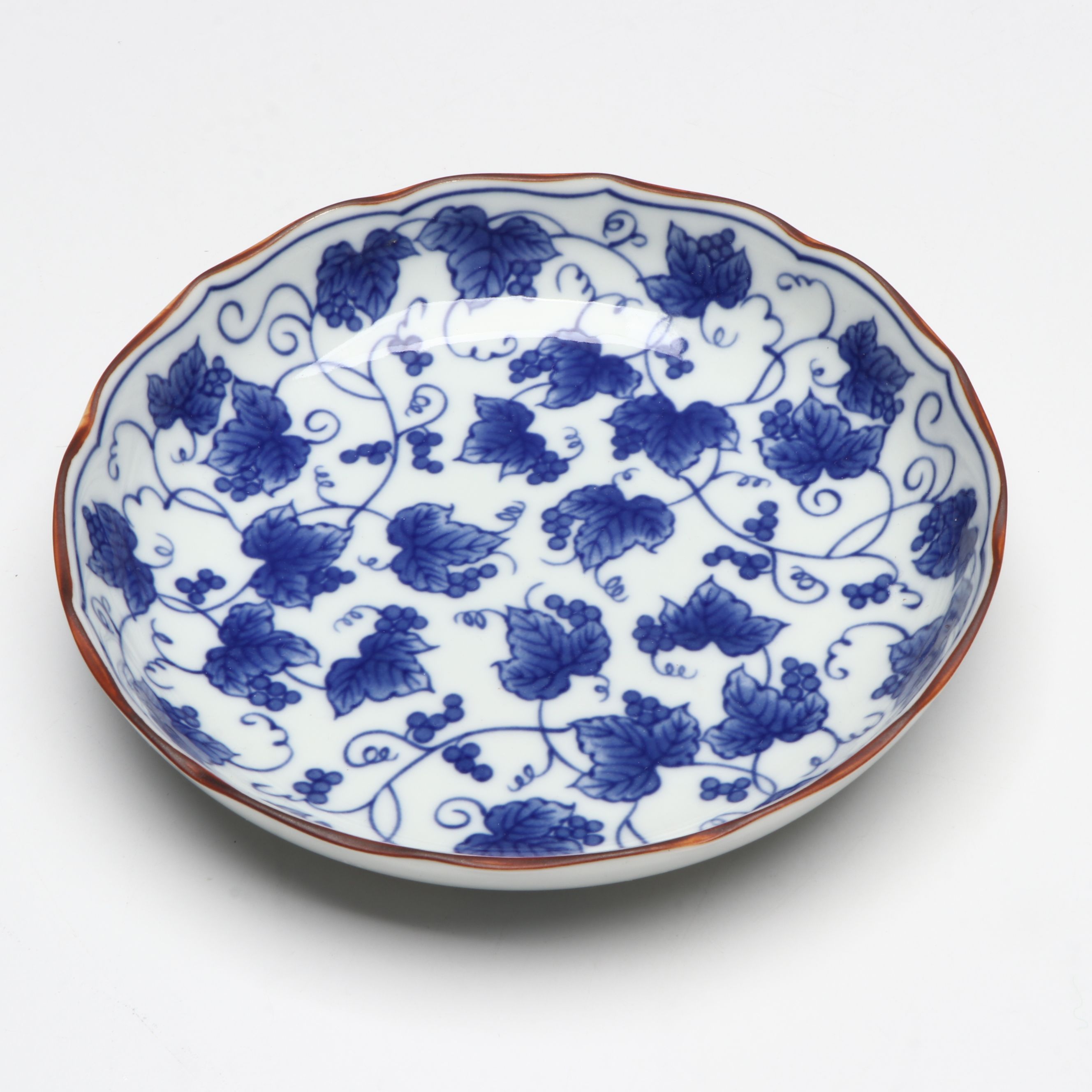 Otagiri Porcelain Flower Bowls with More Japanese Tableware, Mid to Late 20th C.