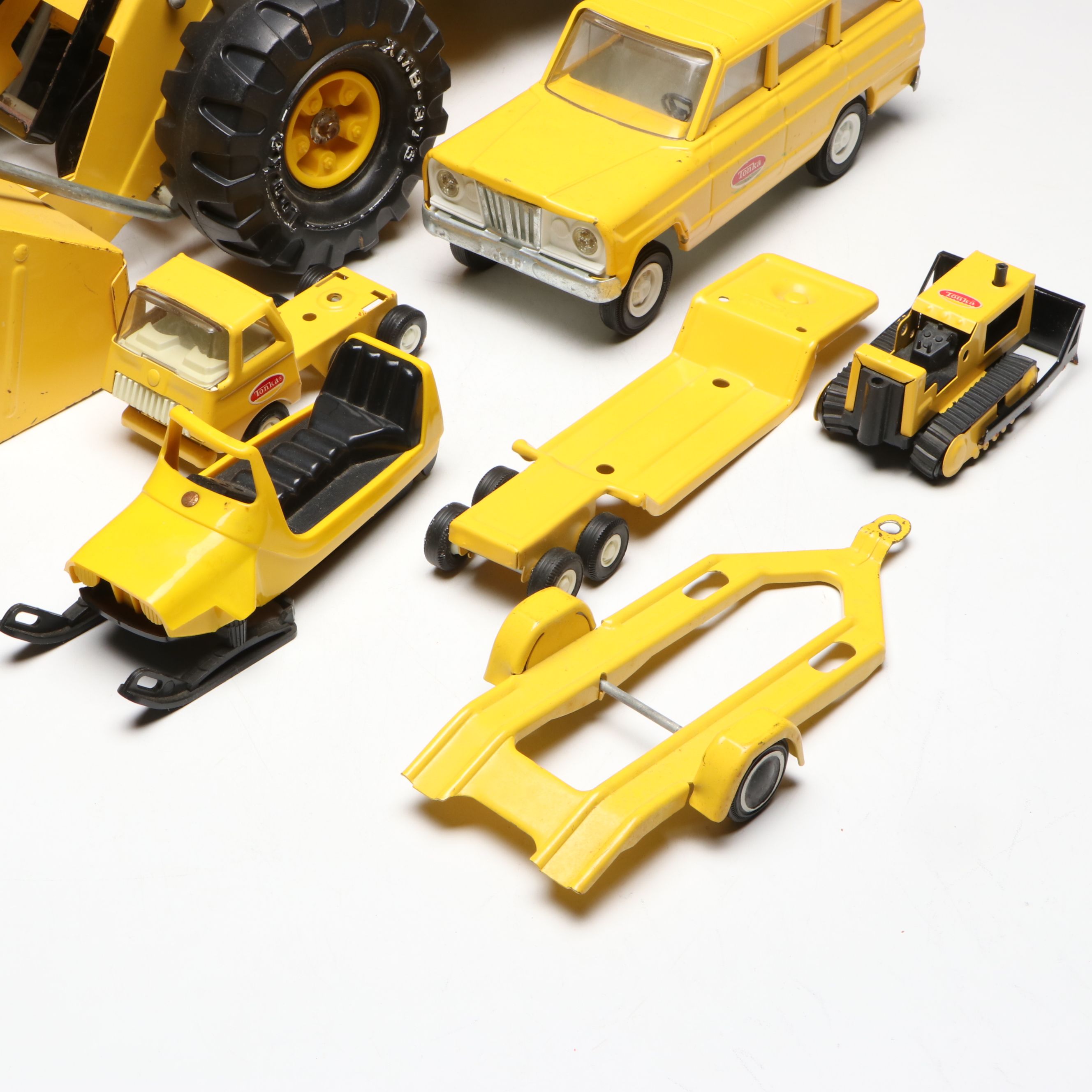 Mighty Tonka Front-End Loader, Dump Truck and More Vintage Diecast Trucks