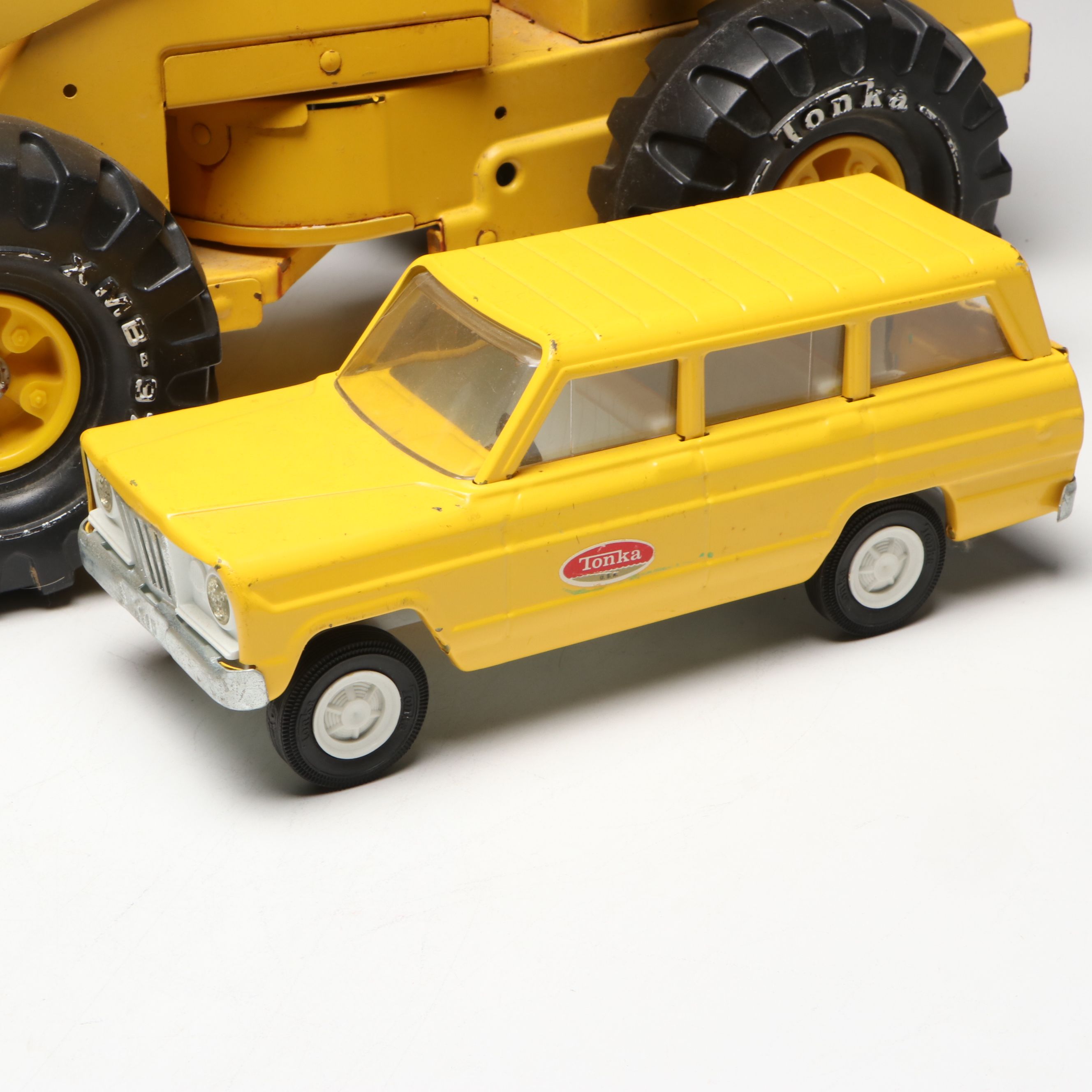 Mighty Tonka Front-End Loader, Dump Truck and More Vintage Diecast Trucks