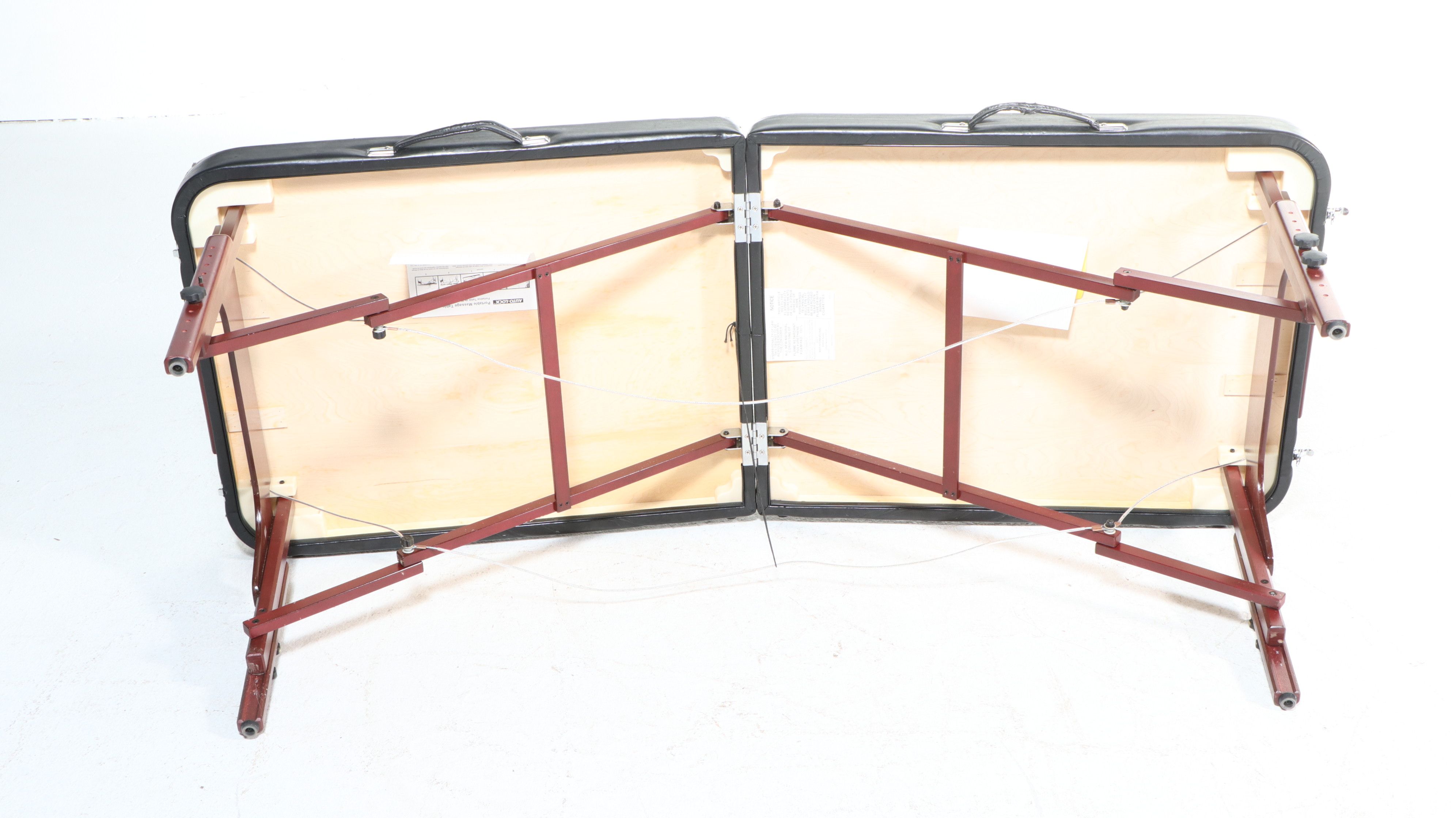 Master Massage Equipment Portable Folding Massage Table