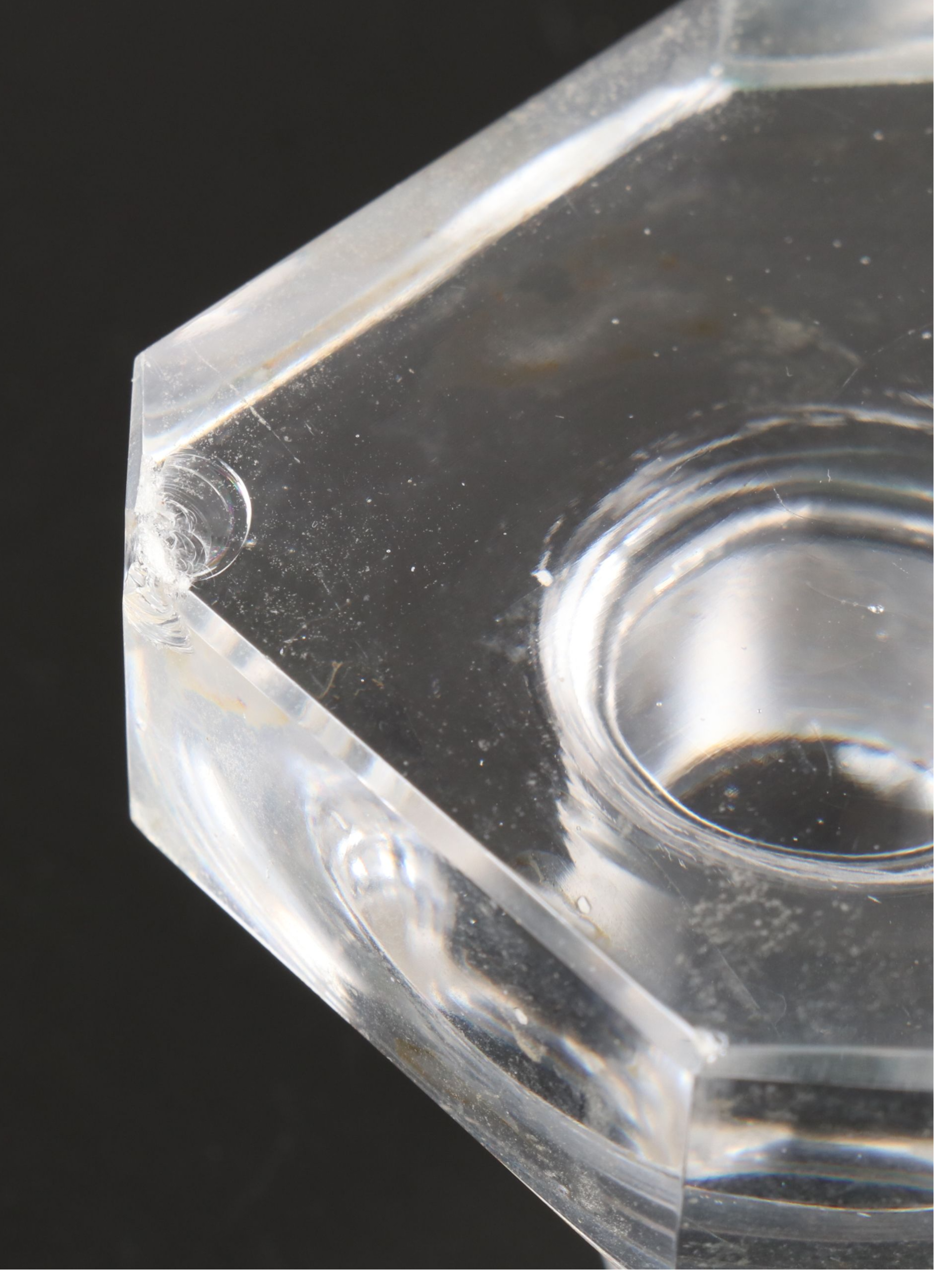 Richard E. Bishop Etched Crystal Waterfowl Stoppered Decanter