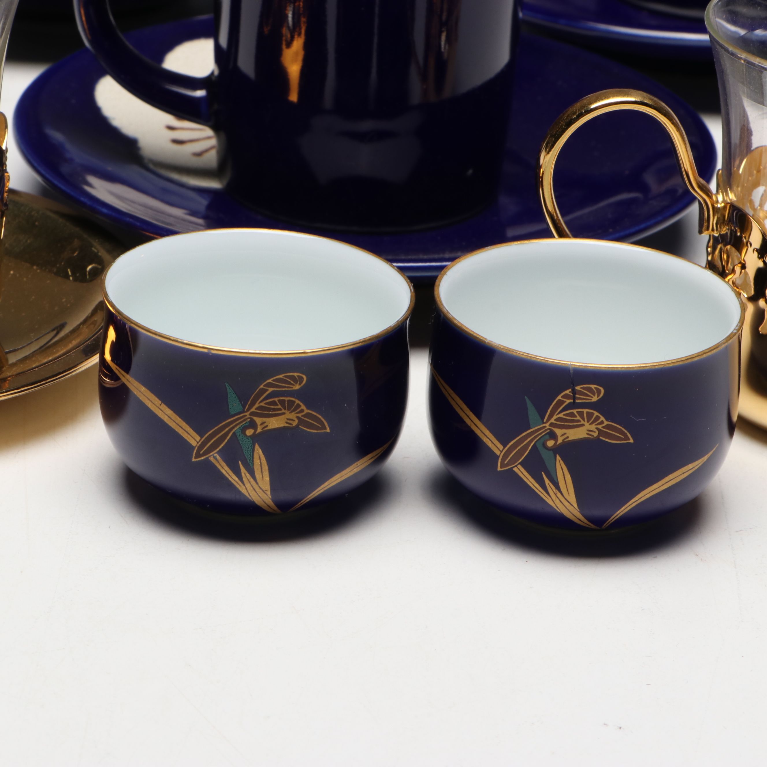 Fukagawa Porcelain Sake Carafes, Gilt Demitasse and More Japanese Ceramics