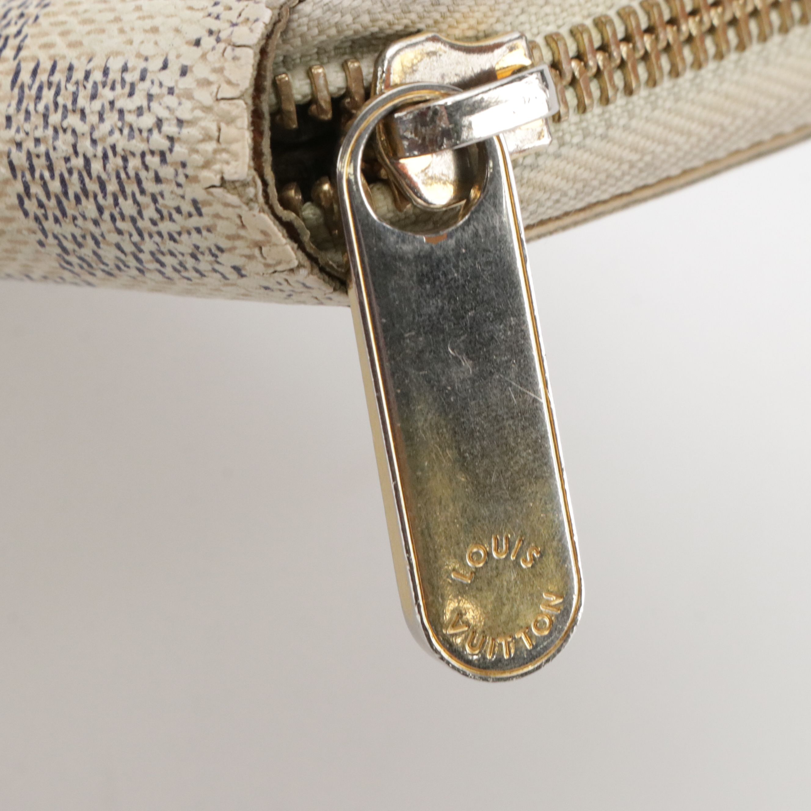 Louis Vuitton Zippy Wallet in Damier Azur Canvas and Leather