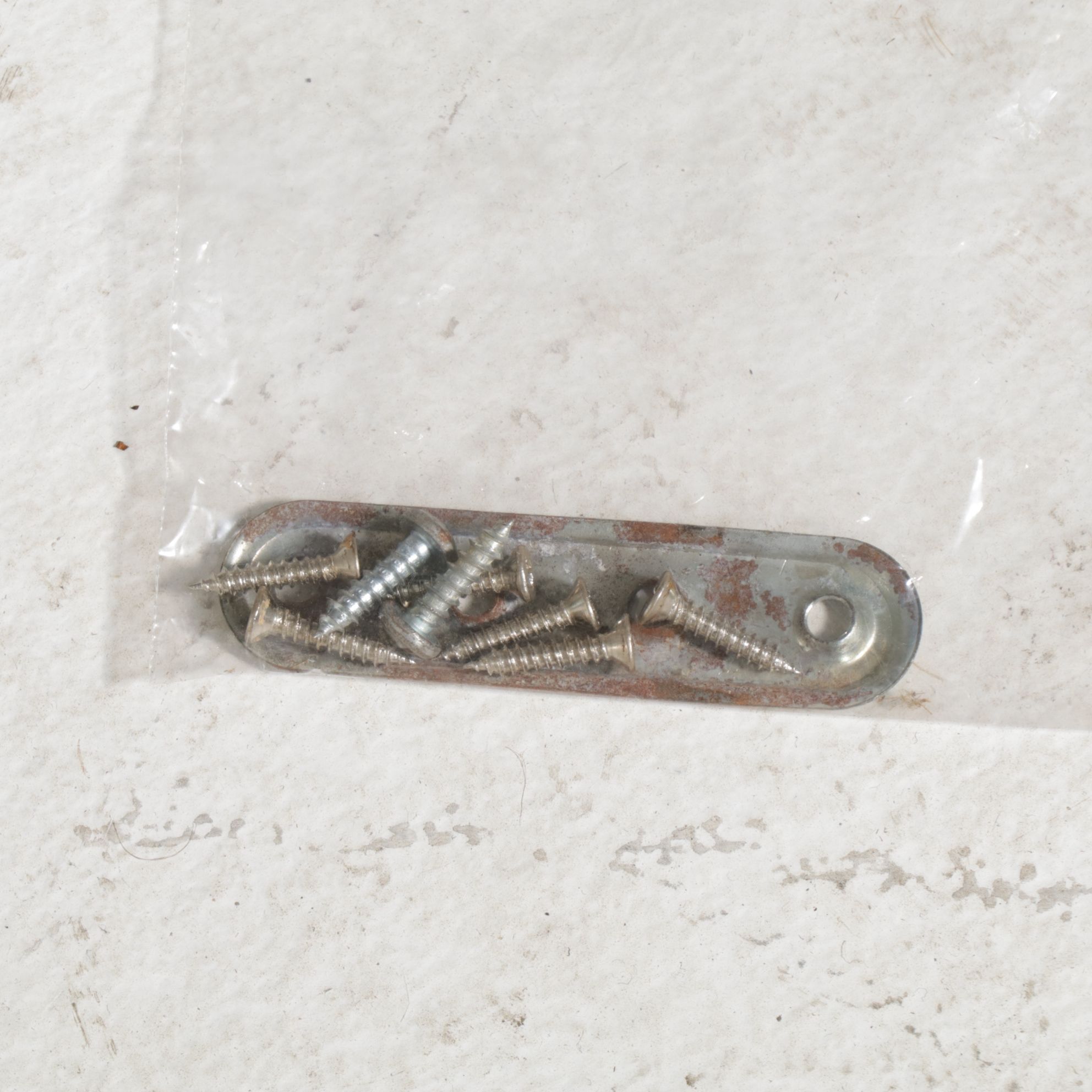 China Cabinet, Late 20th Century