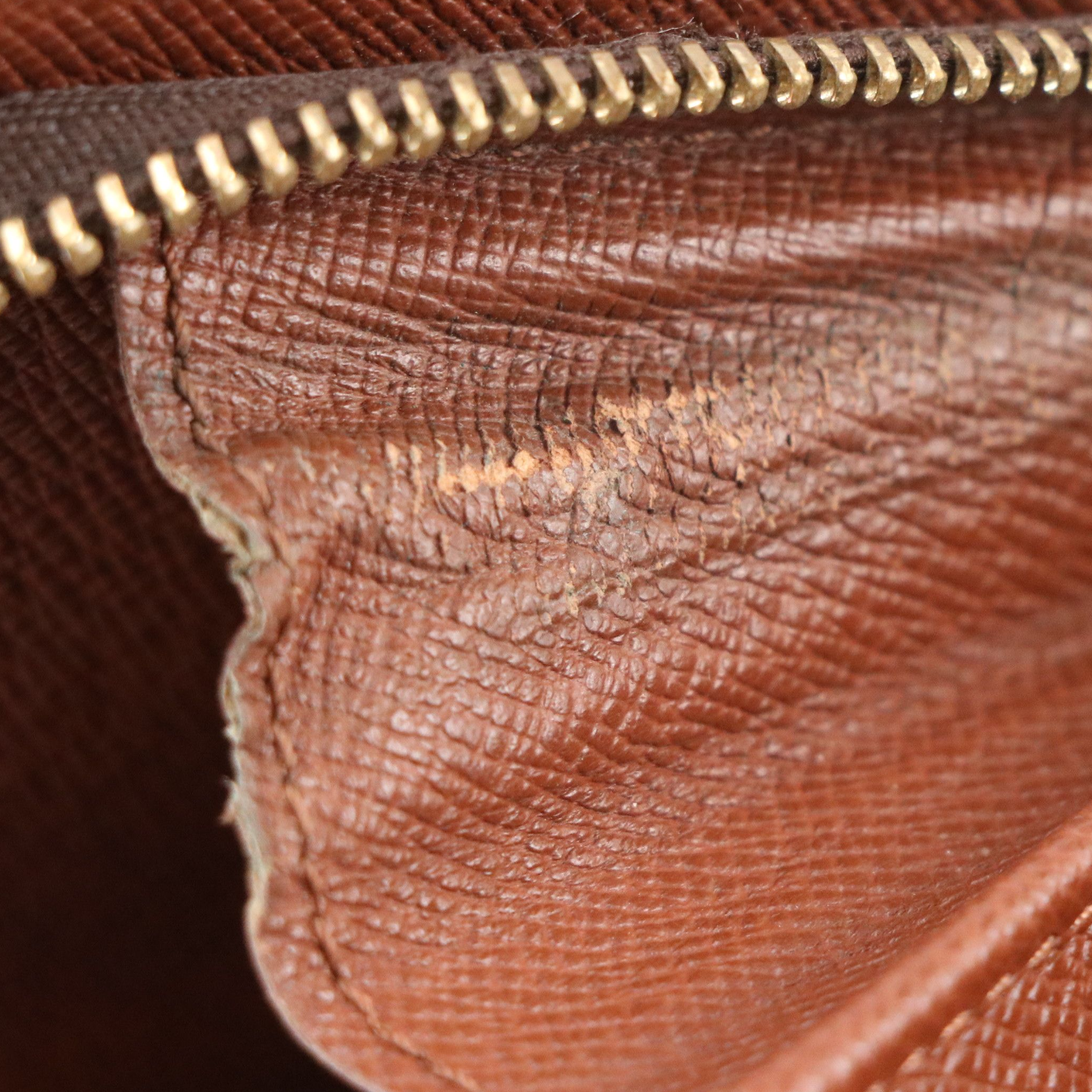 Louis Vuitton Compact Zippé Wallet in Monogram Canvas