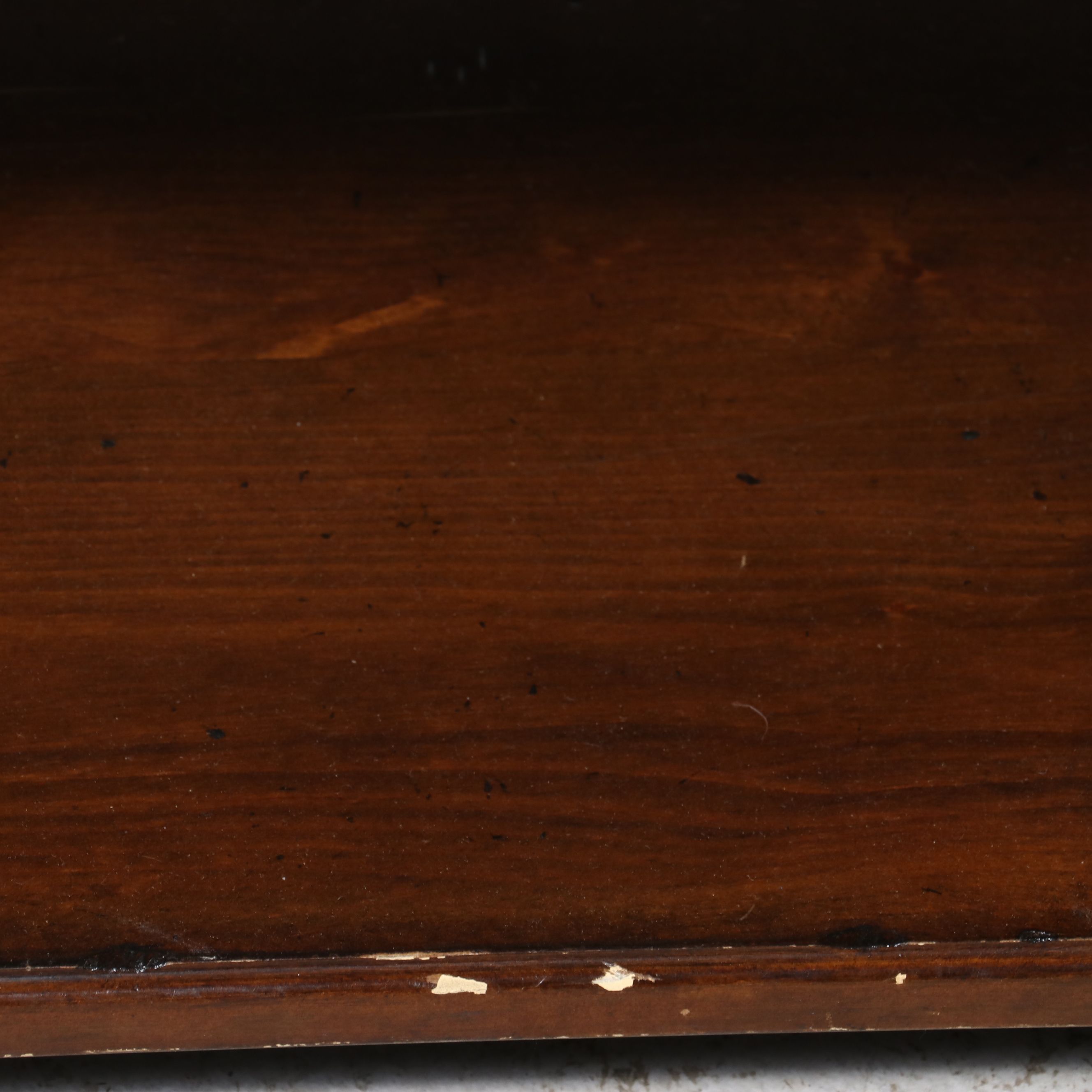 Hooker Furniture Traditional Style Wooden Coffee Table with Glass Top