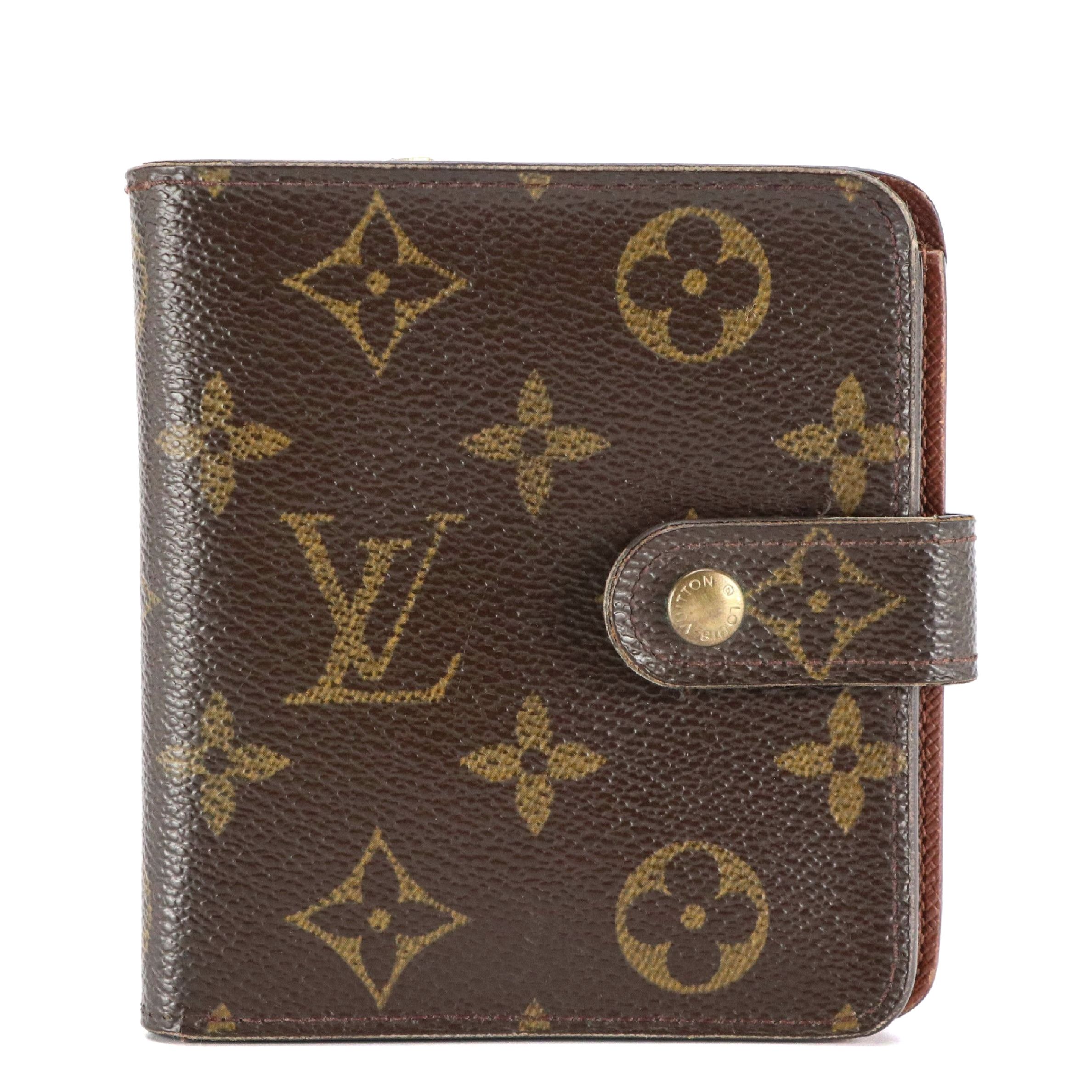 Louis Vuitton Compact Zippé Wallet in Monogram Canvas