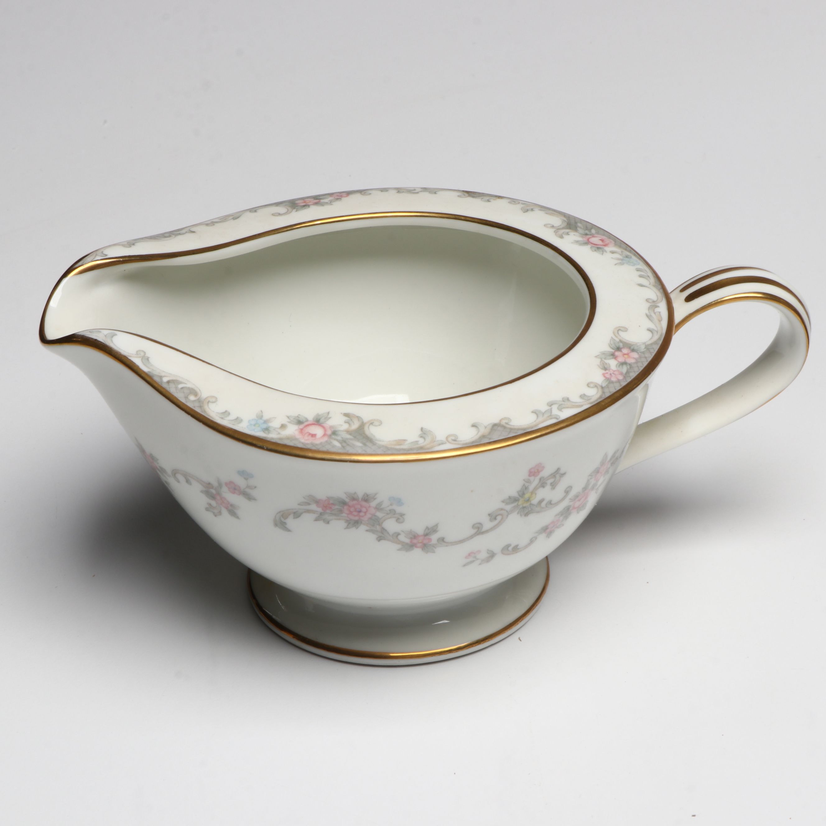 Noritake "Windsor" Porcelain Dinnerware, Mid-20th Century
