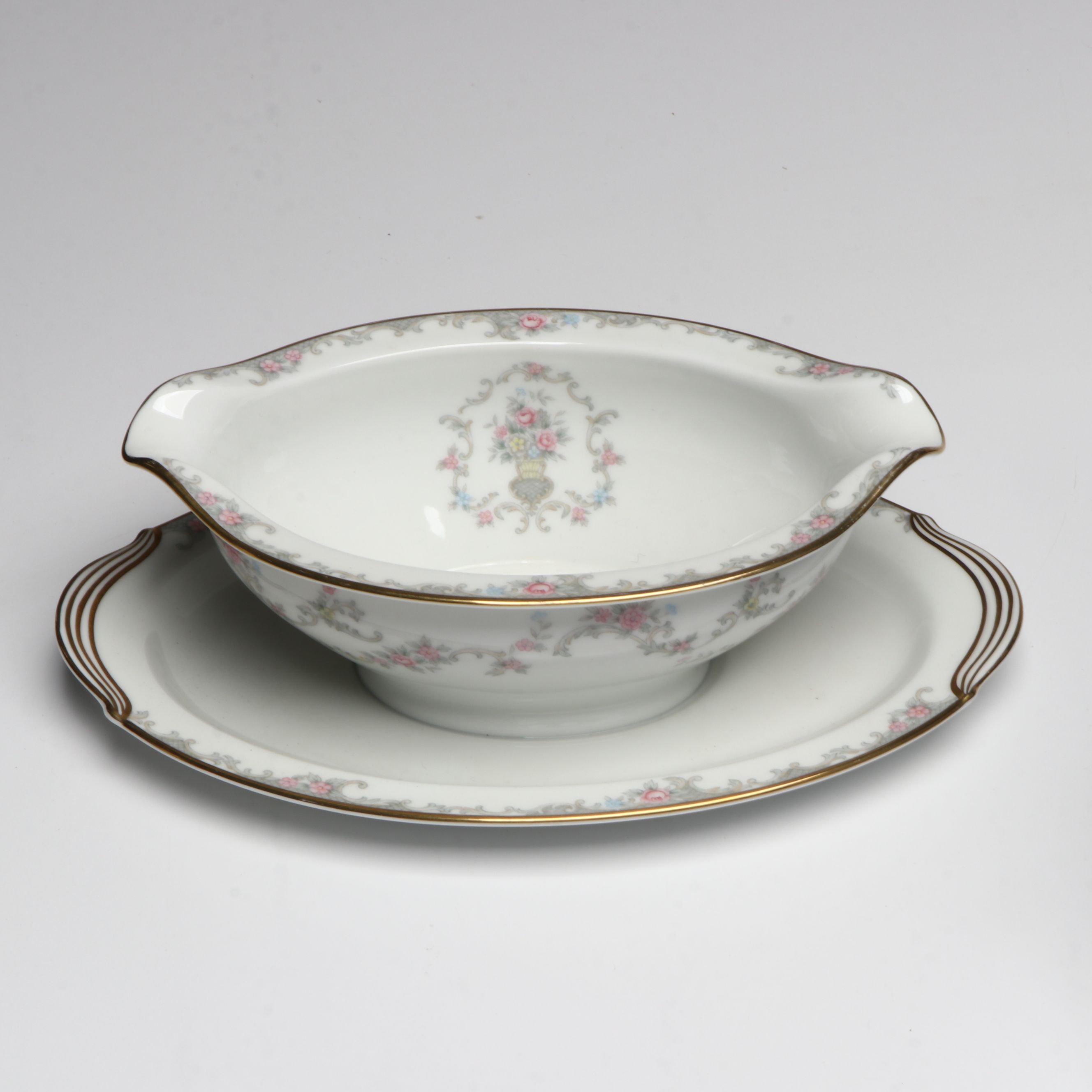 Noritake "Windsor" Porcelain Dinnerware, Mid-20th Century