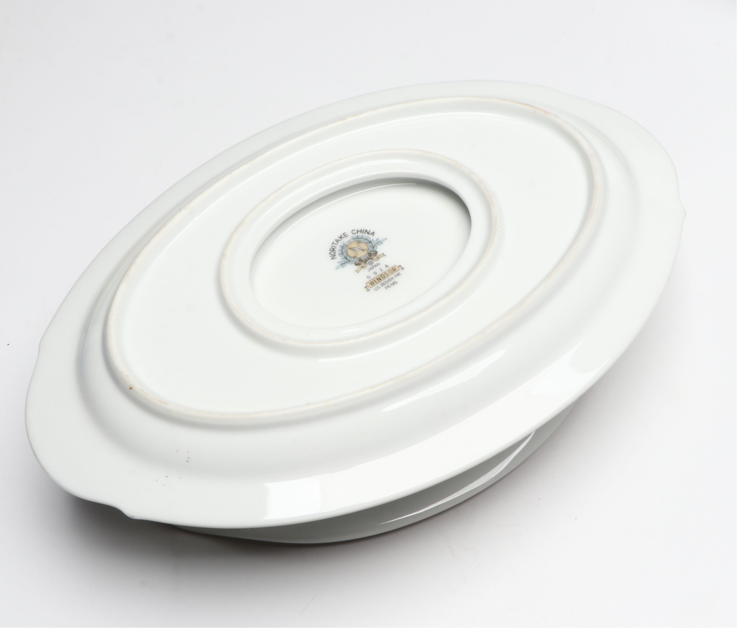 Noritake "Windsor" Porcelain Dinnerware, Mid-20th Century