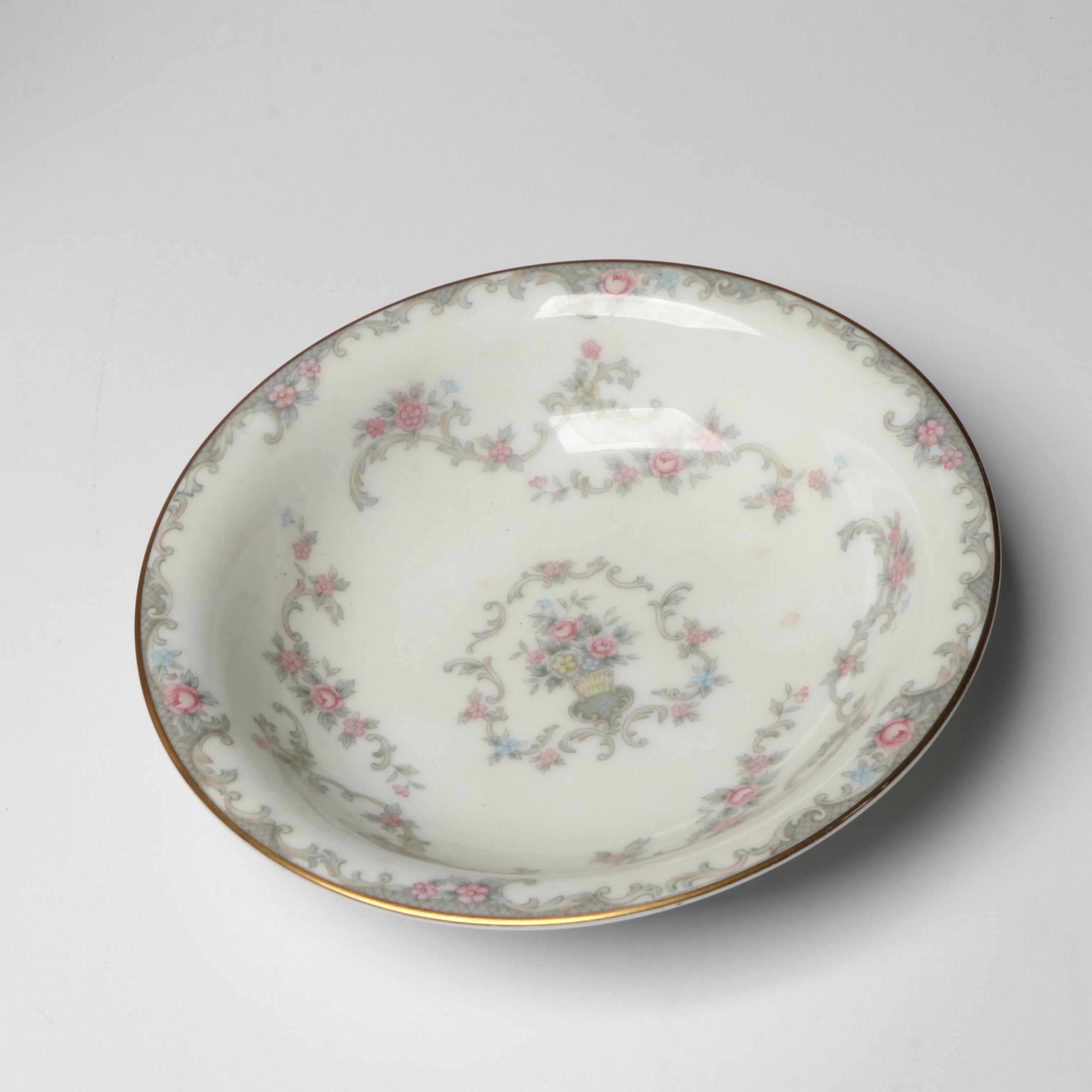 Noritake "Windsor" Porcelain Dinnerware, Mid-20th Century