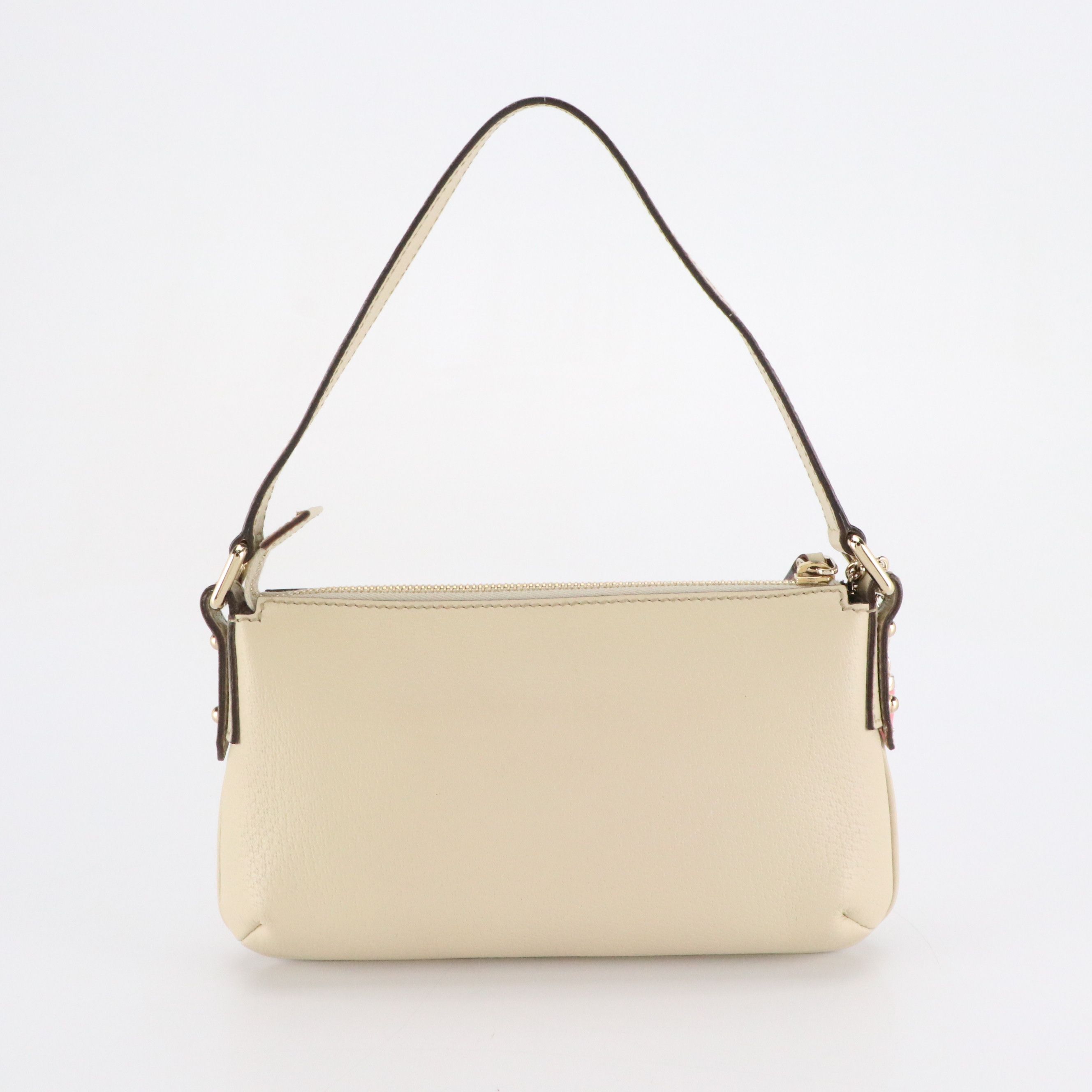 Gucci Pochette Bag in Ivory Leather with Pink Charms