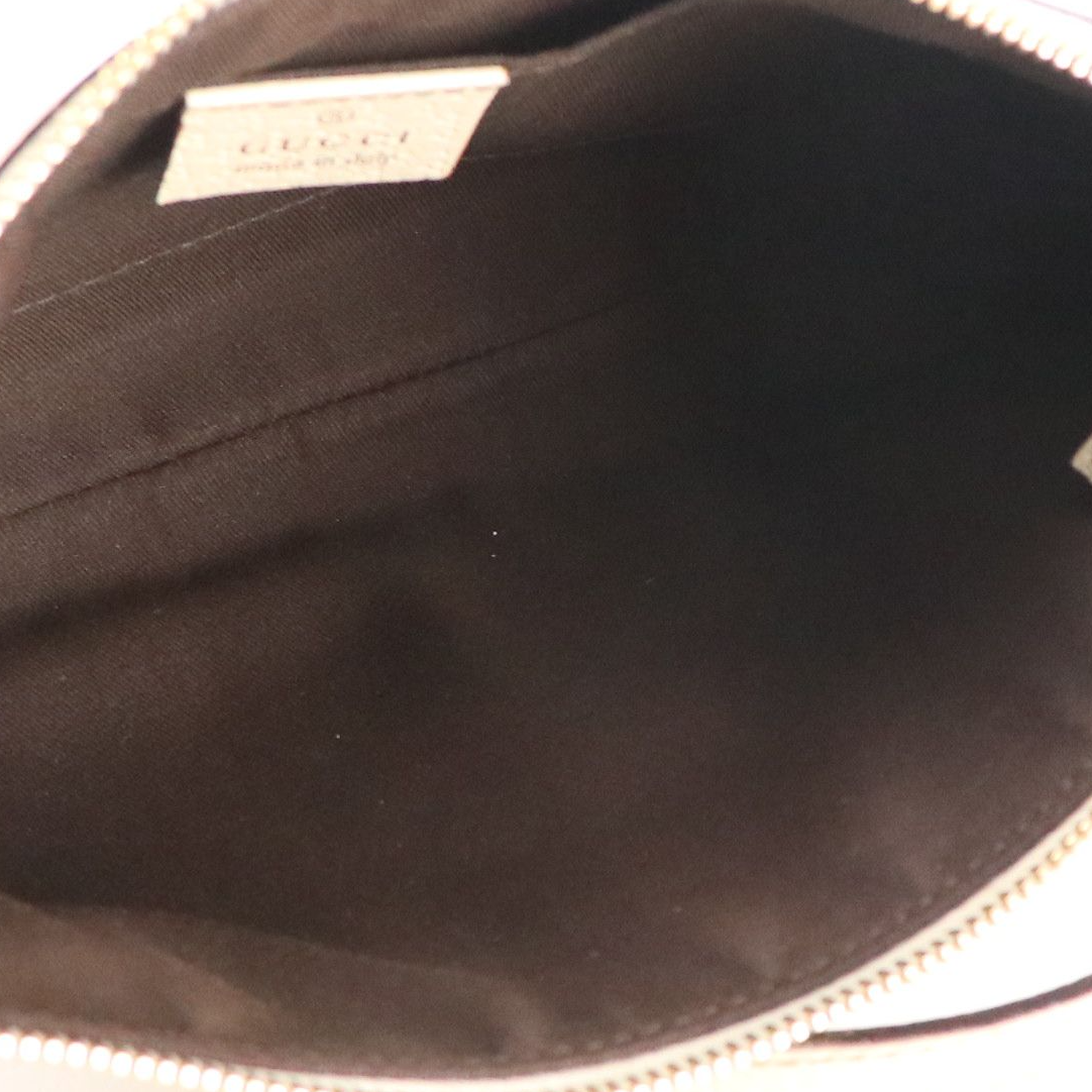 Gucci Pochette Bag in Ivory Leather with Pink Charms