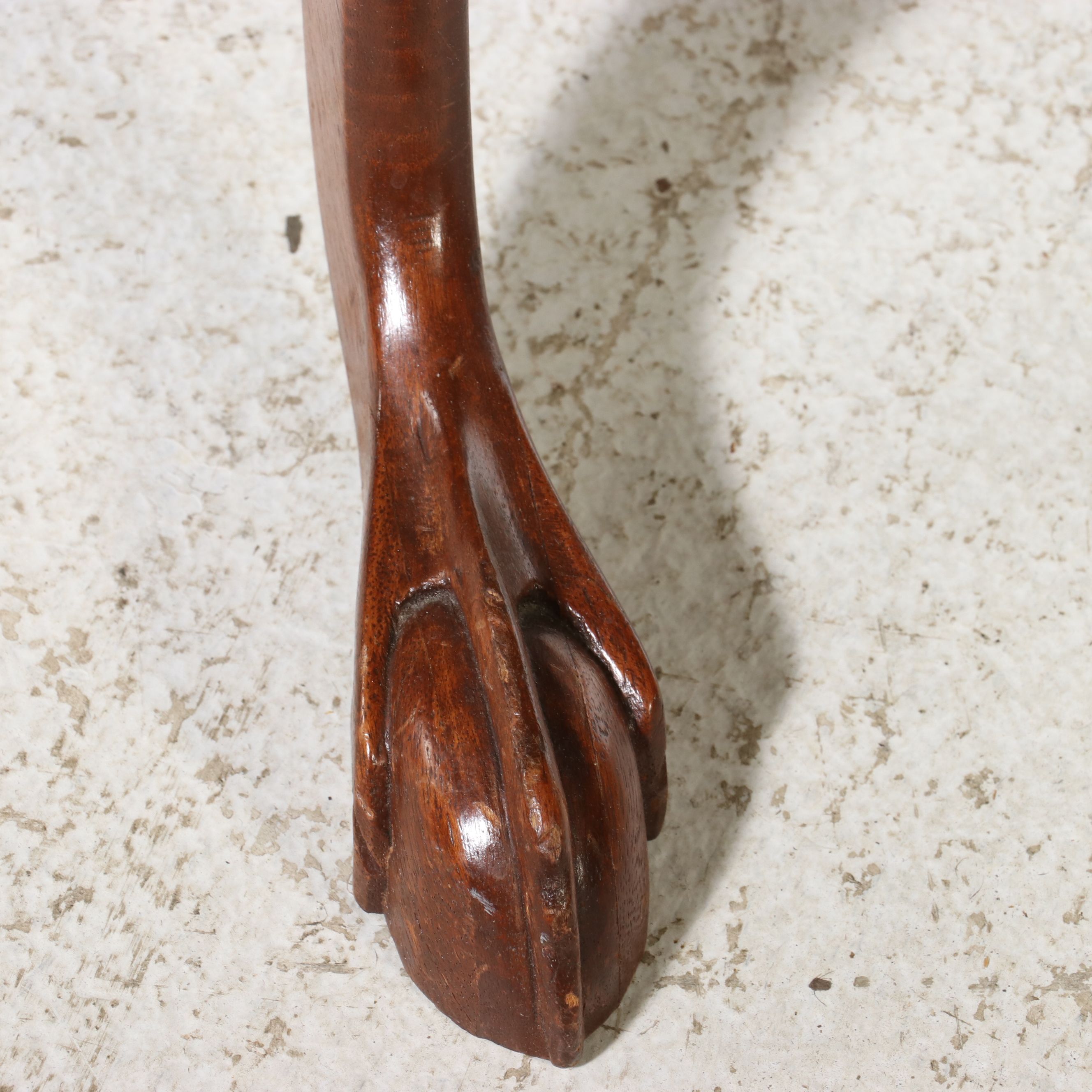 Chippendale Mahogany Inlaid Tilt-Top Candlestand, 19th Century