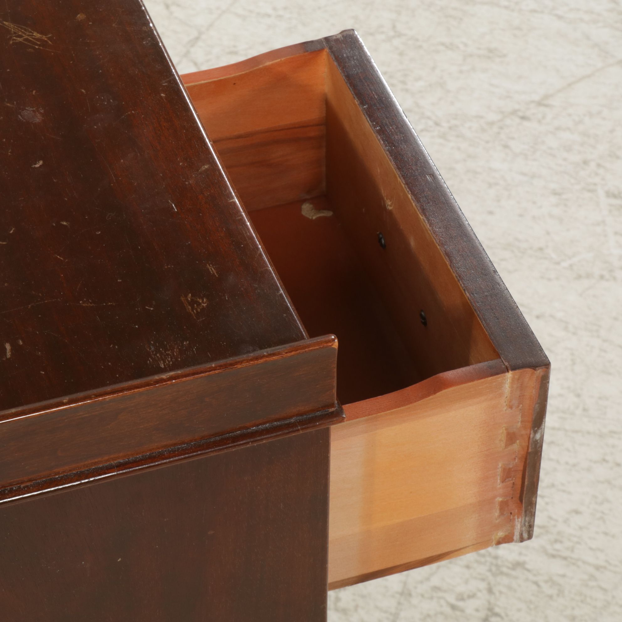 Mahogany Kneehole Desk, Early to Mid 20th Century