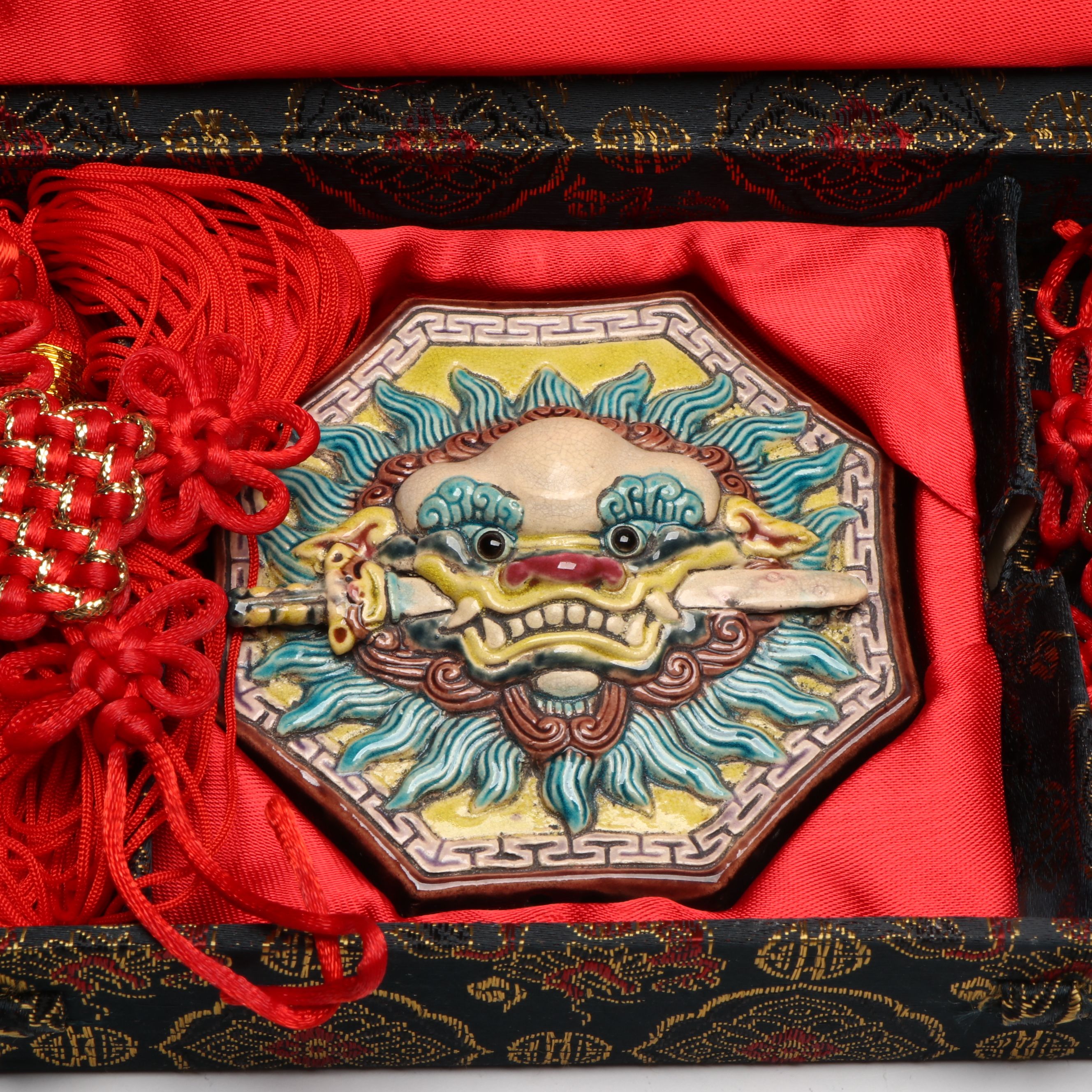 Taiwanese Anping Sword Lion with Japanese Lacquerware and Chokin Cranes